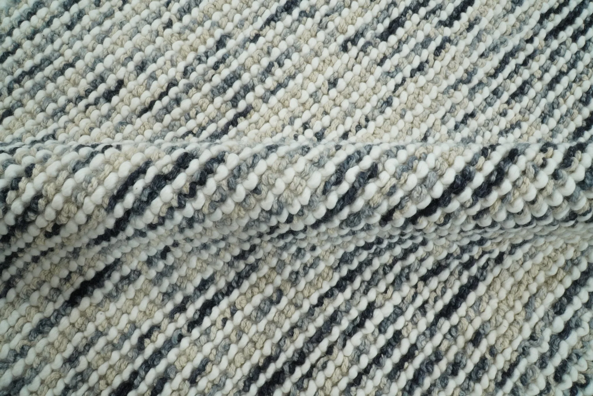 Hand Made Beige and Blue Woolen Chunky and Soft Area Rug - Image 8