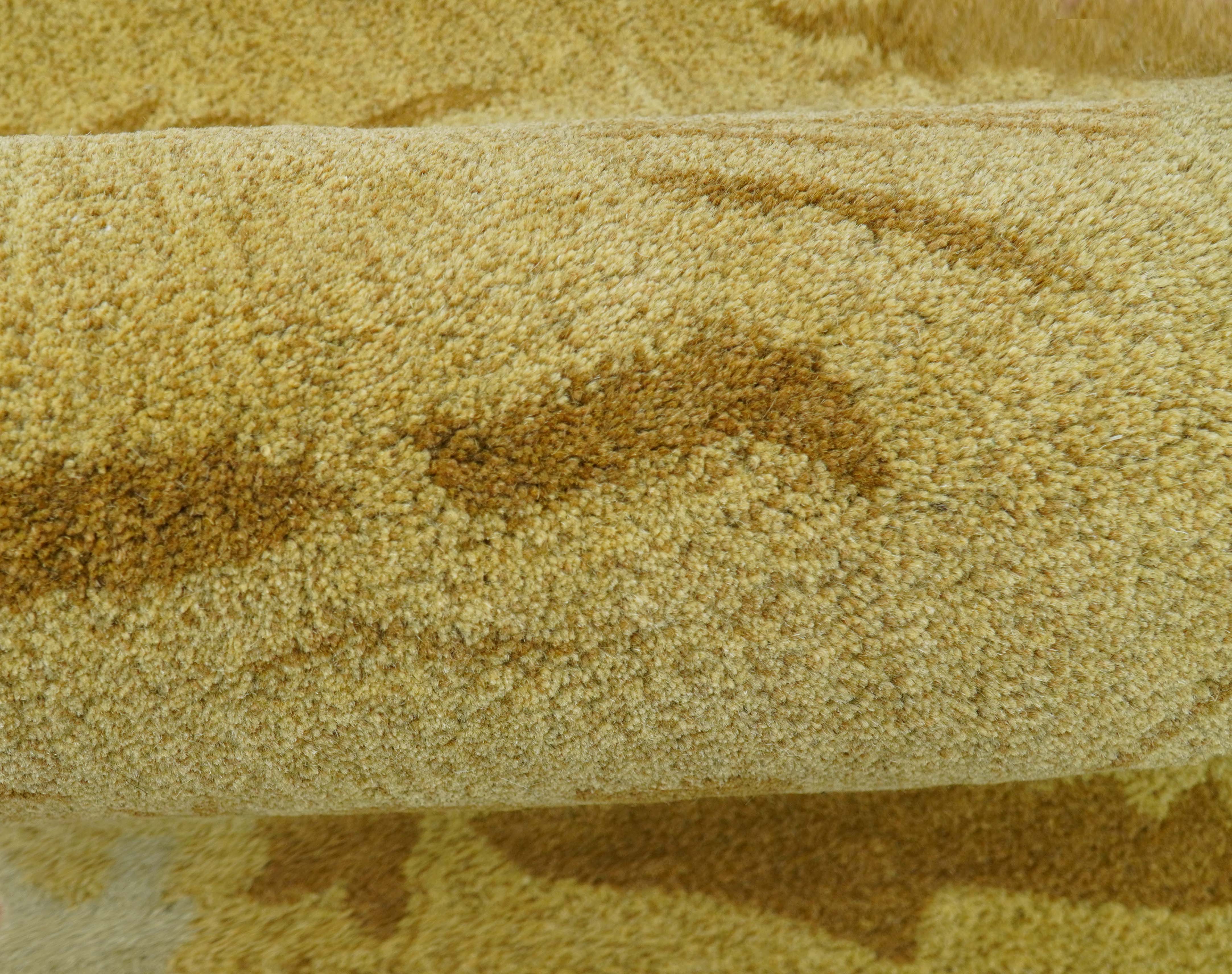 Hand Tufted 2x3 Animal Camel Wool Area Rug - Image 5
