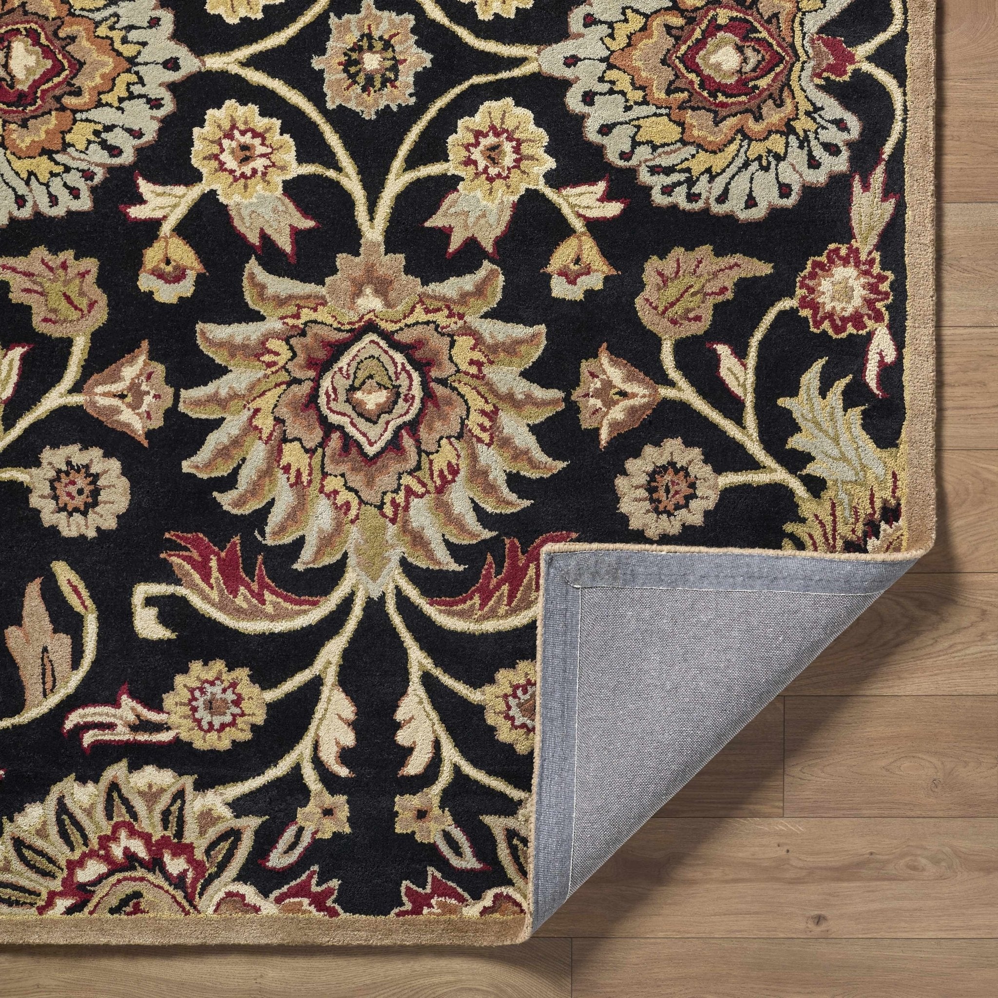 Hand Tufted Black And Beige Traditional Style Wool Rug - Image 4