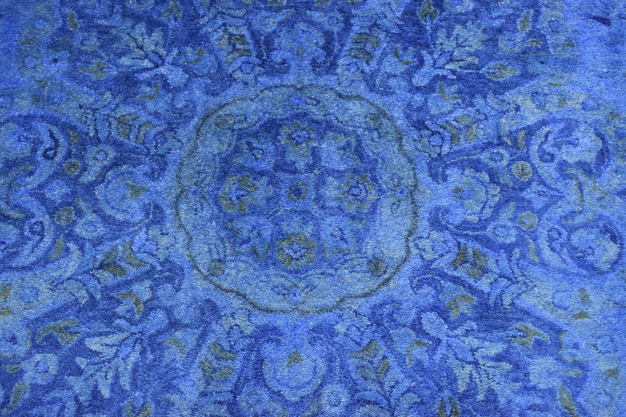 Hand Tufted Traditional Design Blue Overdyed Wool Area Rug - Image 9
