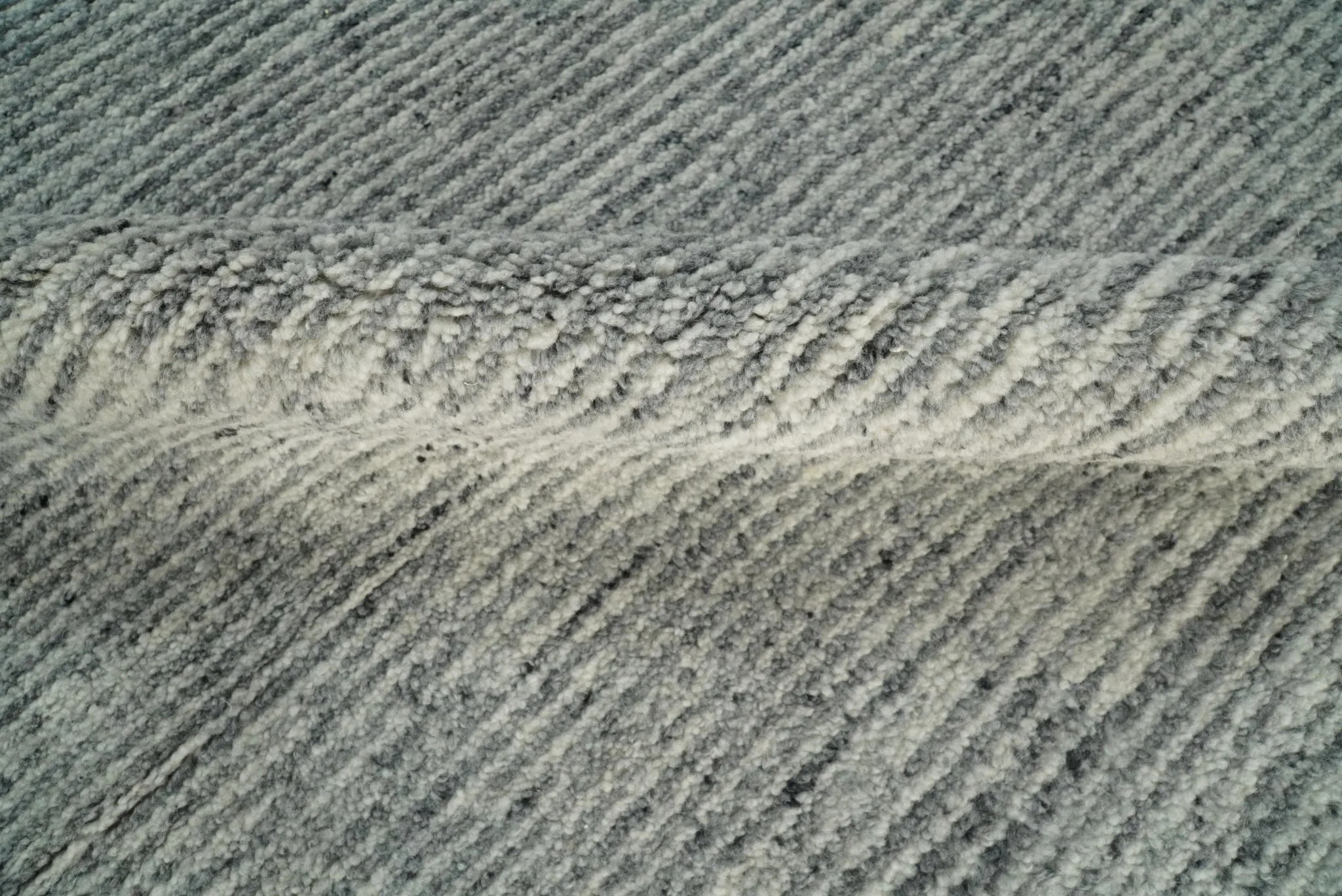 Hand Woven 8x10 Shaded Gray and Silver Rug Made with Fine Wool | TRDCP77810 - Image 10