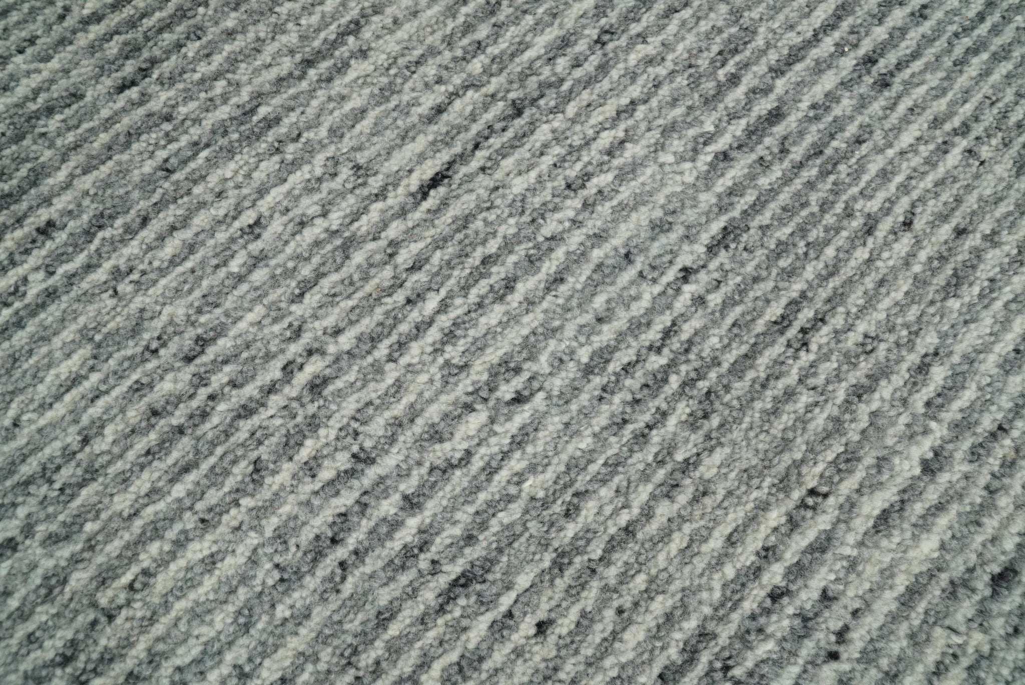 Hand Woven 8x10 Shaded Gray and Silver Rug Made with Fine Wool | TRDCP77810 - Image 3