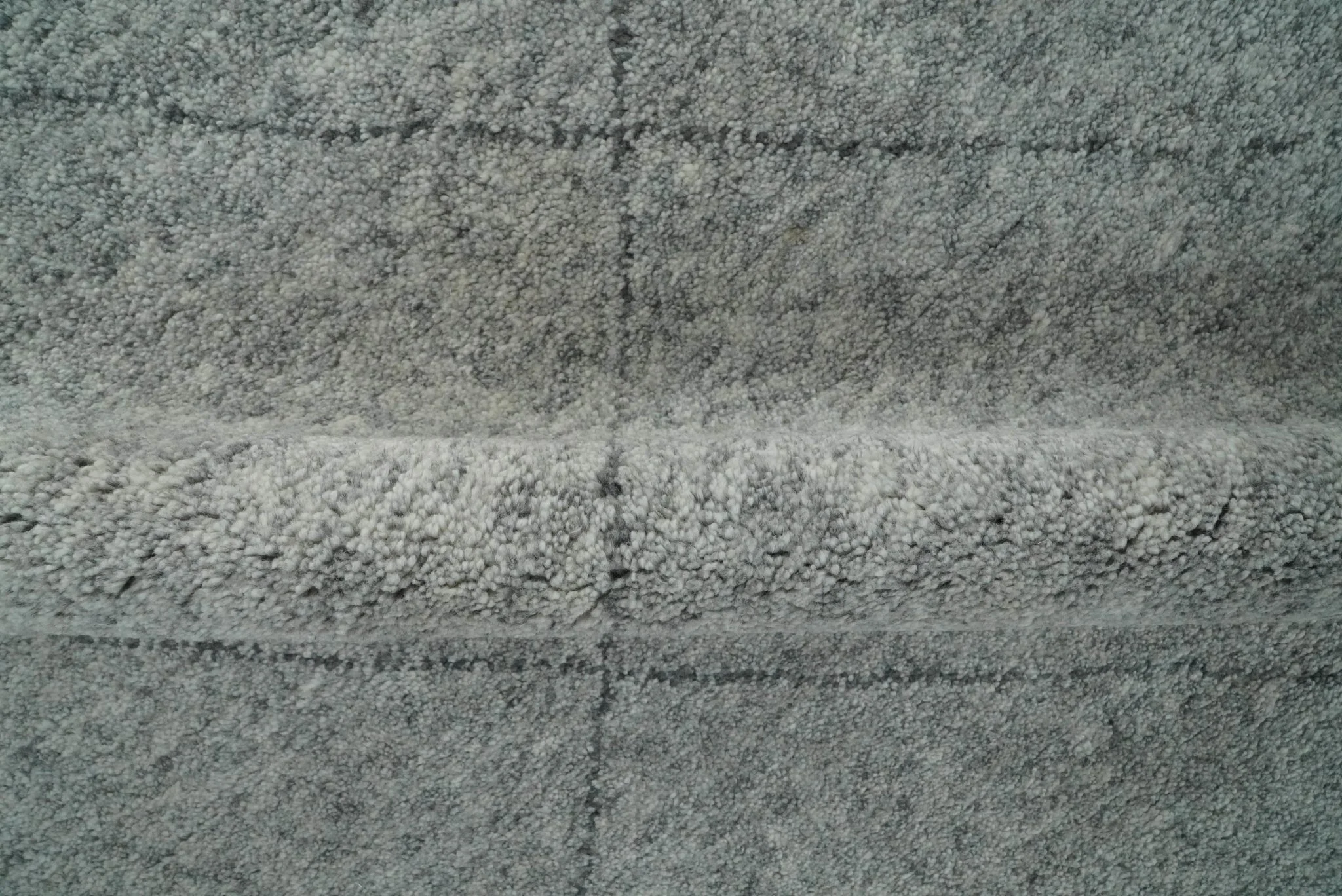 Silver and Gray Hand Woven 8x10 Trellis Moroccan Rug Made with Fine Wool | TRDCP78810 - Image 10
