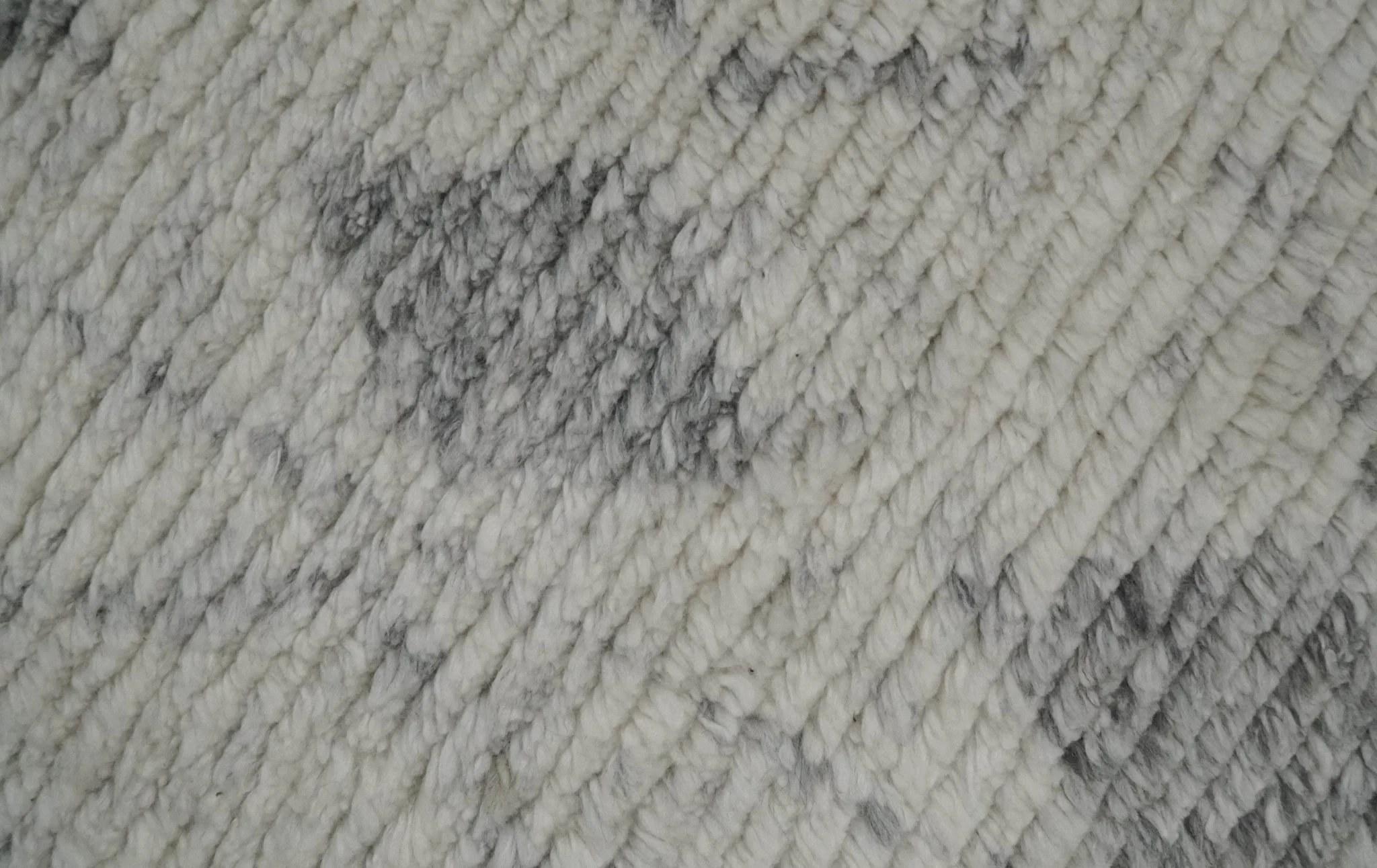 Hand Woven Beige and Gray 2x3 Trellis Moroccan Rug Made with Fine Wool | TRDCP79723 - Image 2