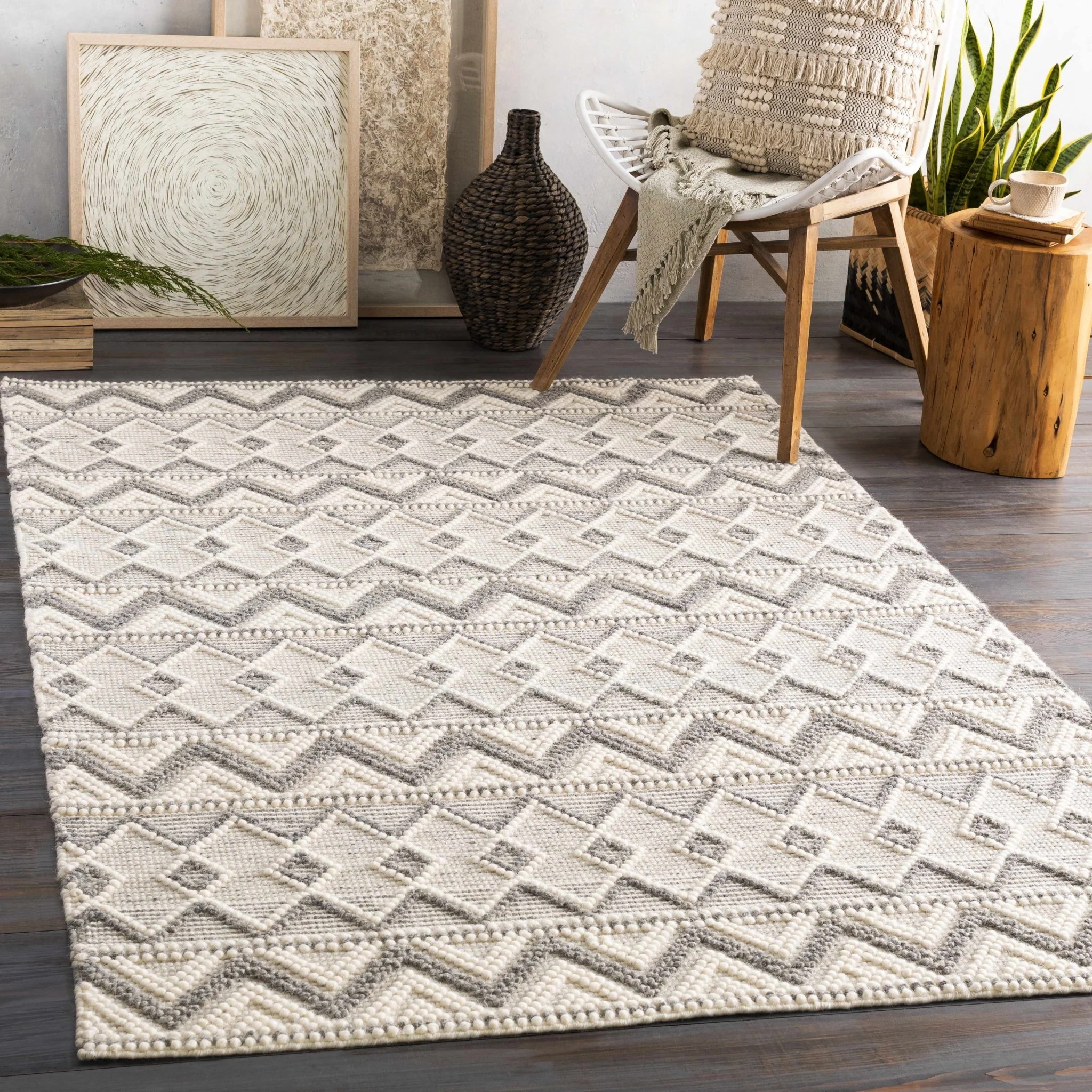 Hand Woven Beige and Gray Chevron Tasseled Texture Wool Area Rug - Image 2