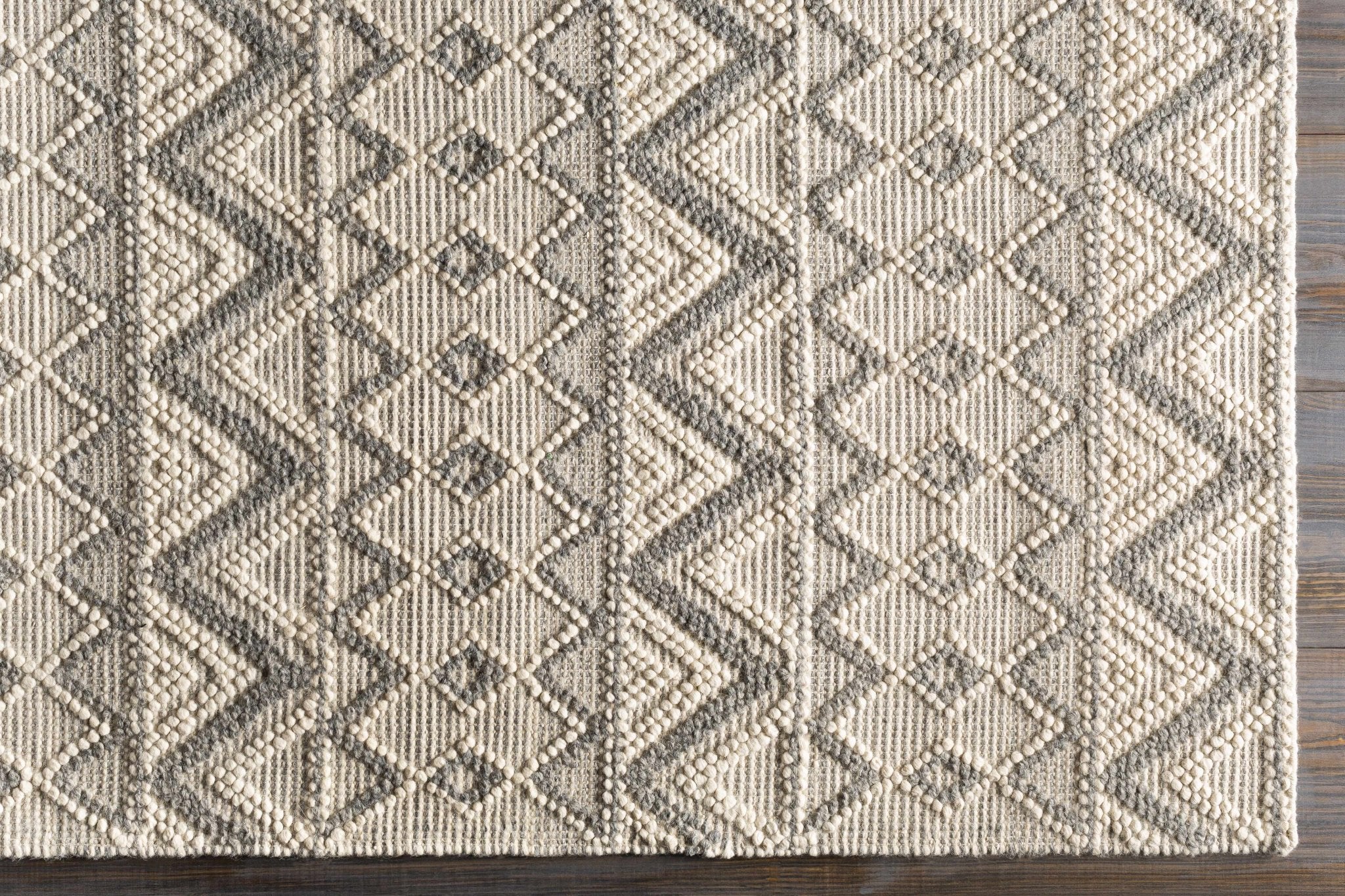 Hand Woven Beige and Gray Chevron Tasseled Texture Wool Area Rug - Image 9