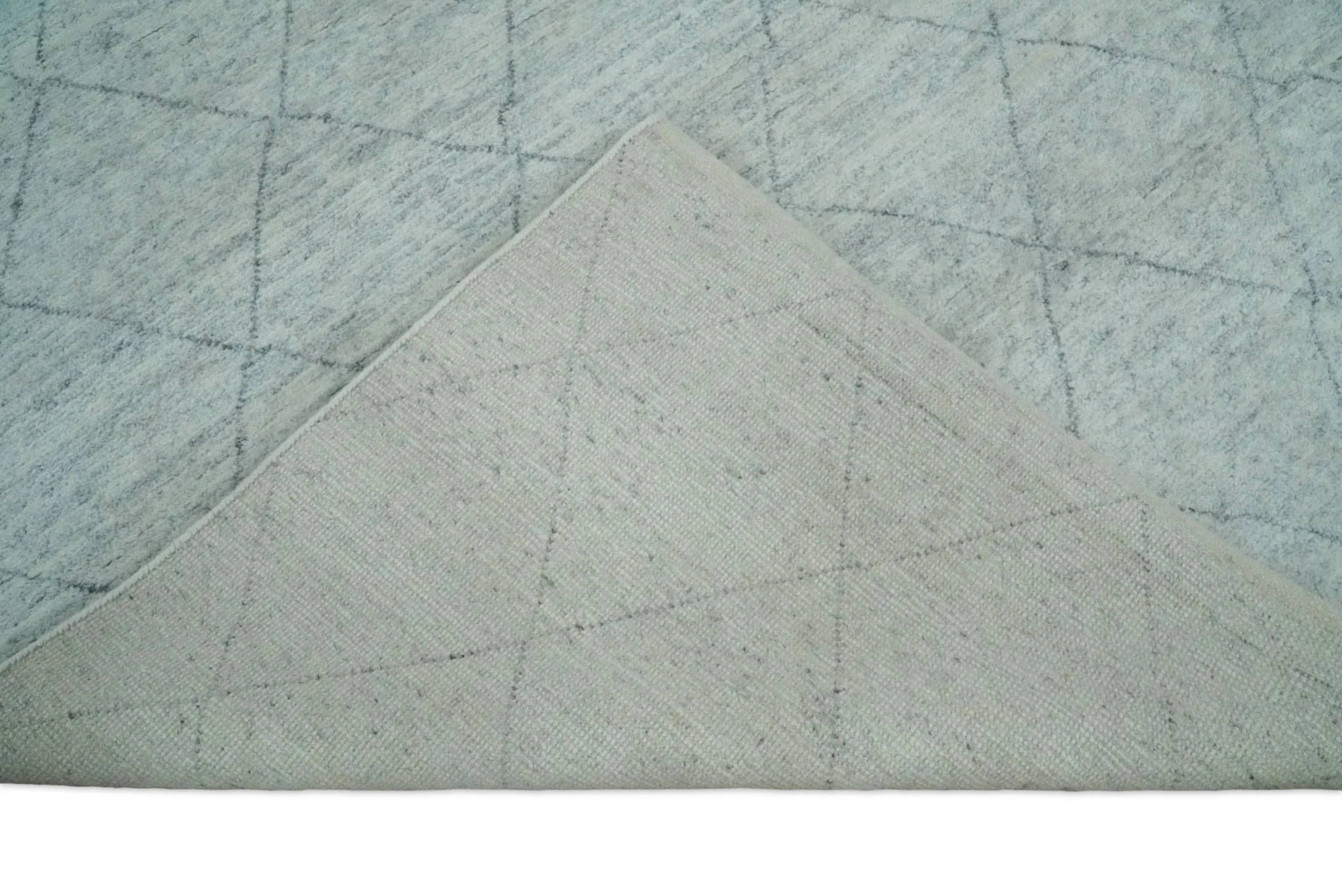 Hand Woven Silver and Gray 8x10 Trellis Moroccan Rug Made with Fine Wool | TRDCP105810 - Image 9