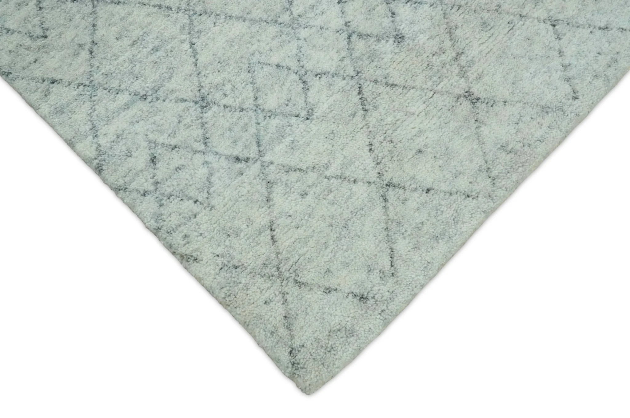 Hand Woven Silver and Gray 9x12 Trellis Moroccan Rug Made with Fine Wool | TRDCP100912 - Image 4