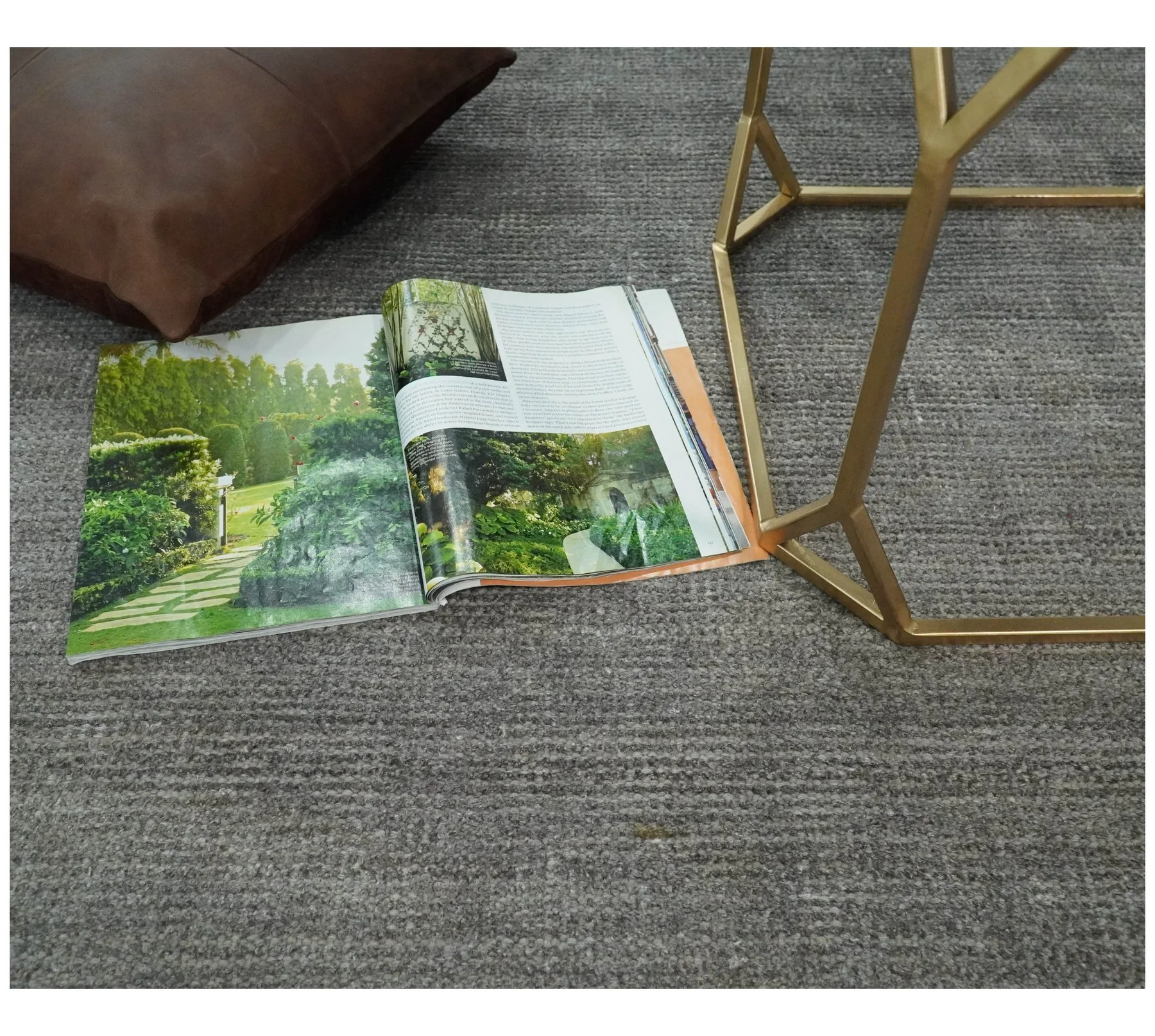 Hand Woven Low Pile Solid Gray Blended Wool Area Rug - Image 3