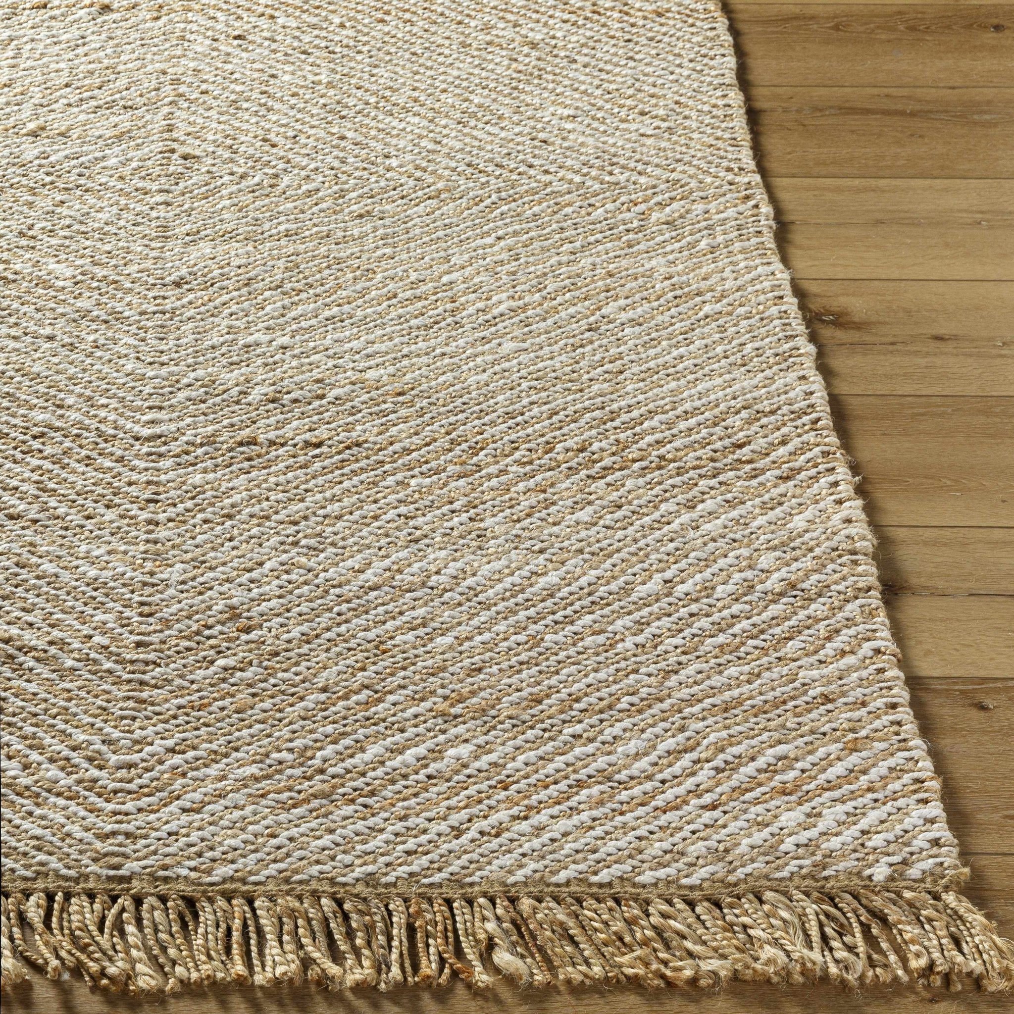 Hand Woven Tan Geometric Pattern Jute Area Rug - Image 3