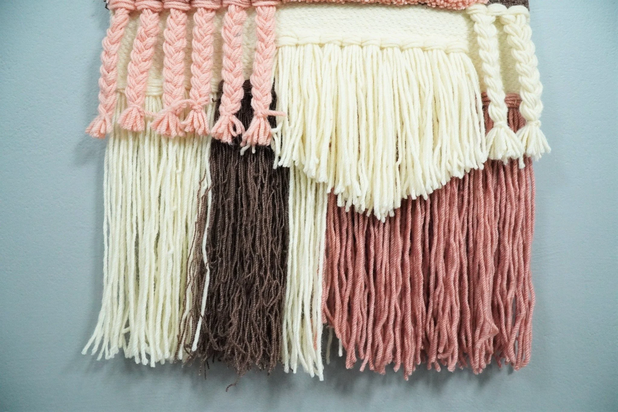 Hand Woven Wool Tapestry White and Peach Bohemian Wall Hanging | WH7 - Image 5