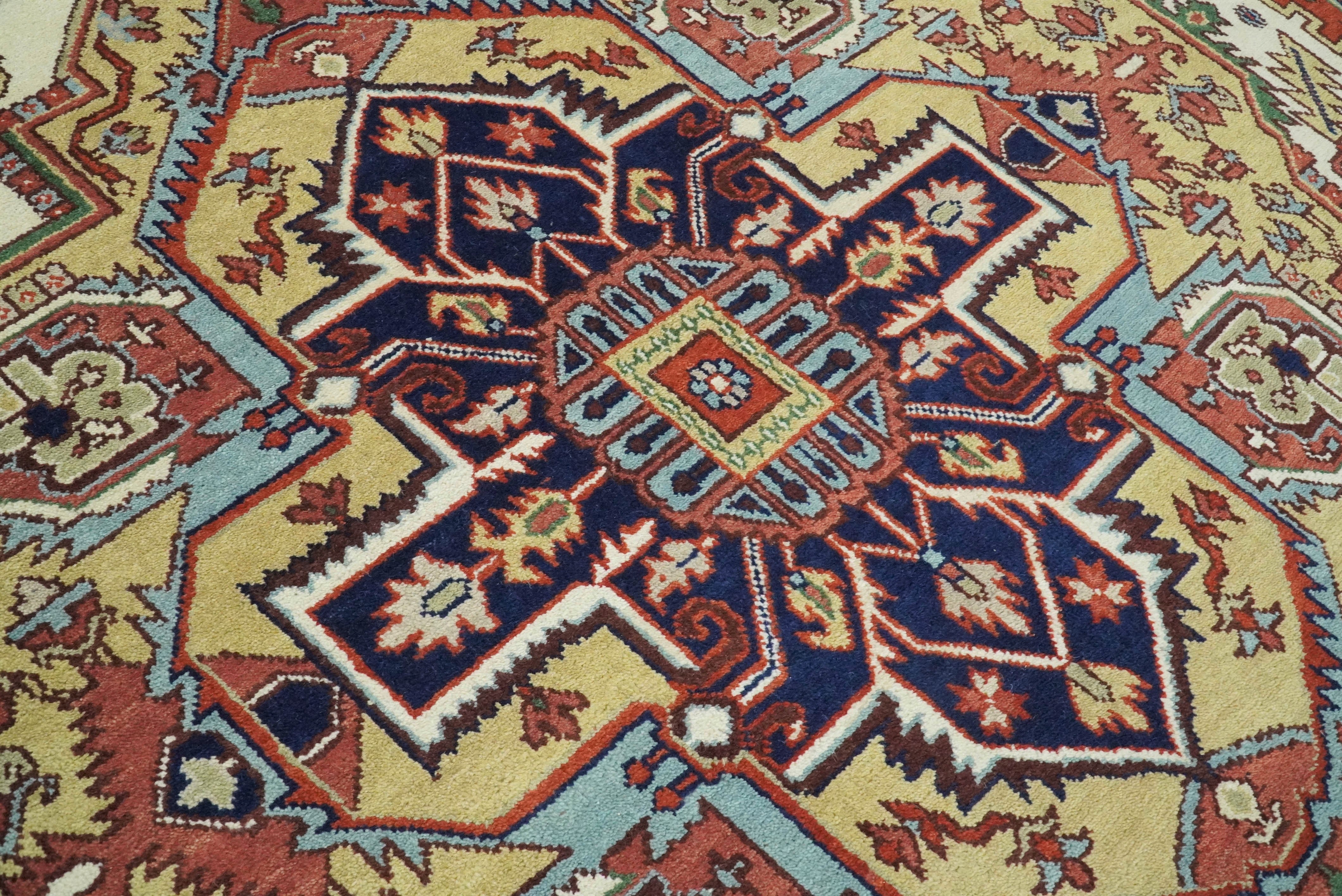 8x8, 8x10, 9x12,10x14 and 12x15 Hand Knotted Ivory and Blue Traditional Heriz Serapi Antique Wool Rug | TRDCP76 - Image 4