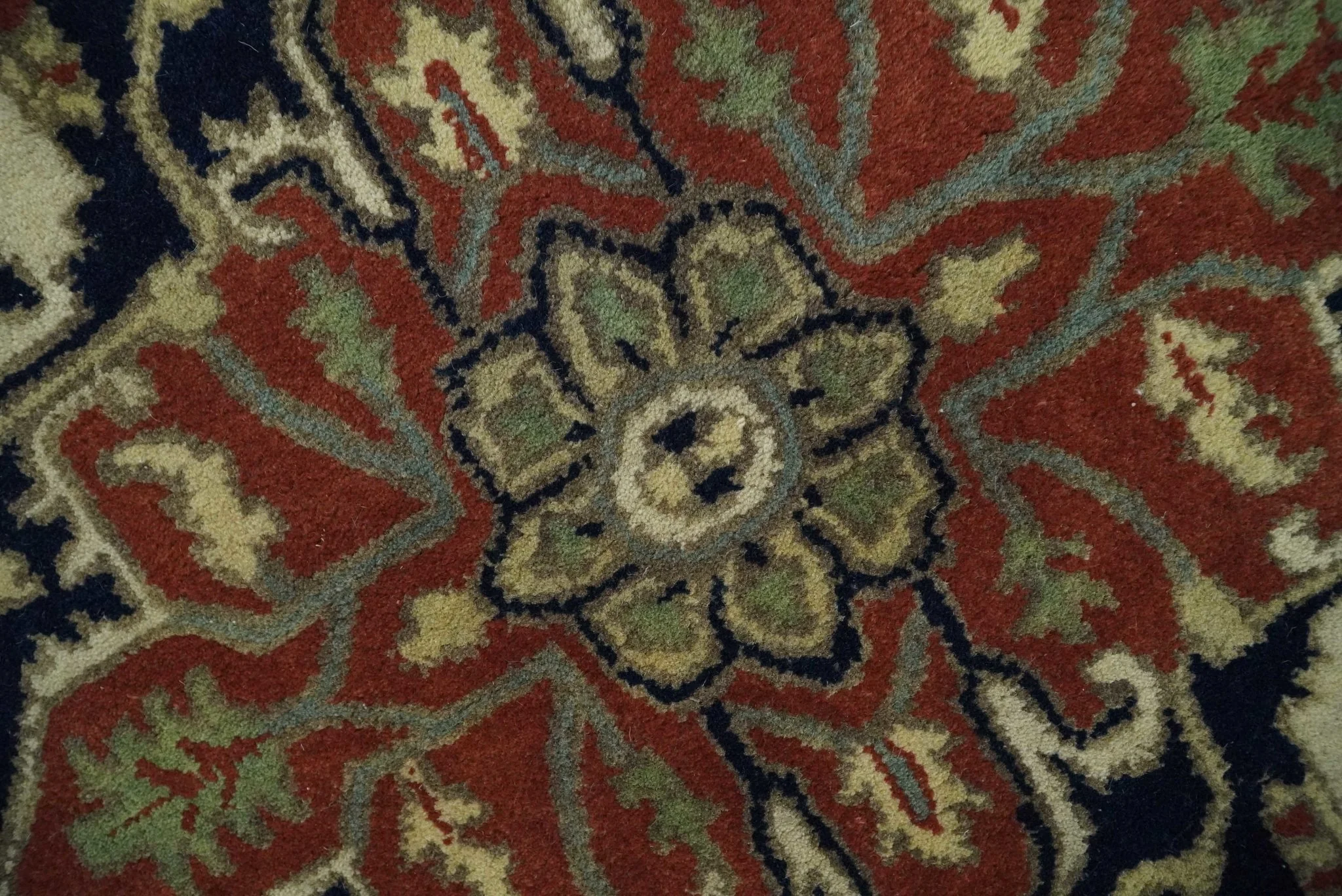 Handmade 5x8 Rust and Blue made with fine wool Area Rug |  TRDCP11658 - Image 5