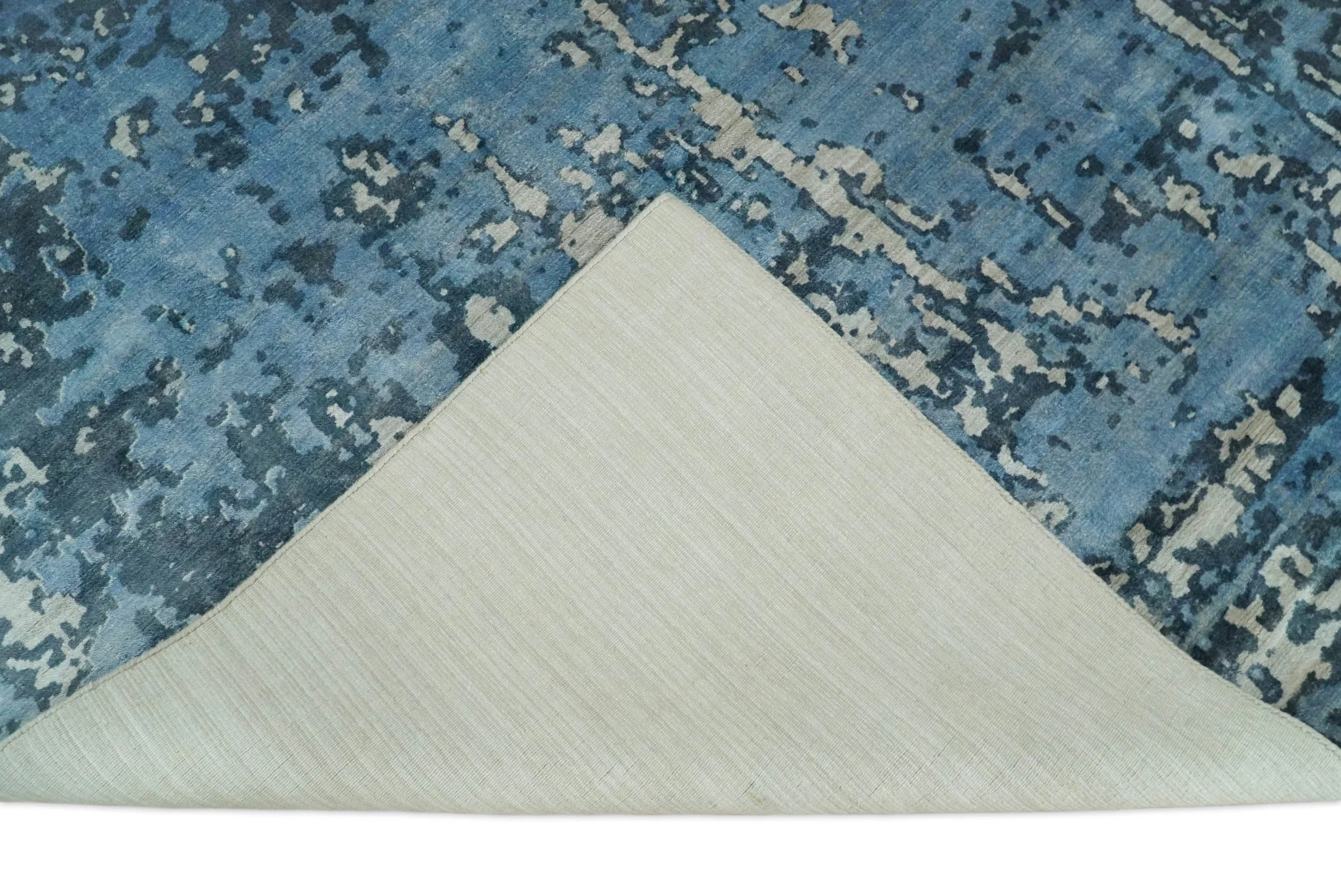 Handmade 8x10 Blue and Ivory Bamboo Silk Area Rug - Image 9