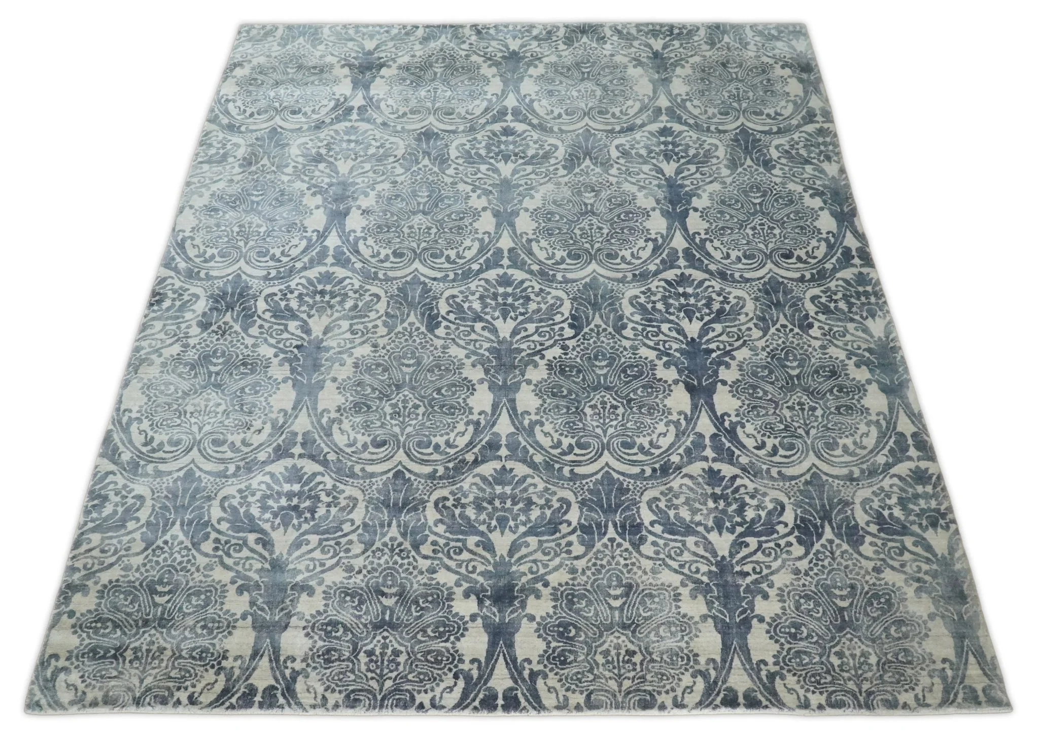 Handmade 7.8x9.10 Damask Ivory and gray Blended Wool and Bamboo Silk Area Rug - Image 2