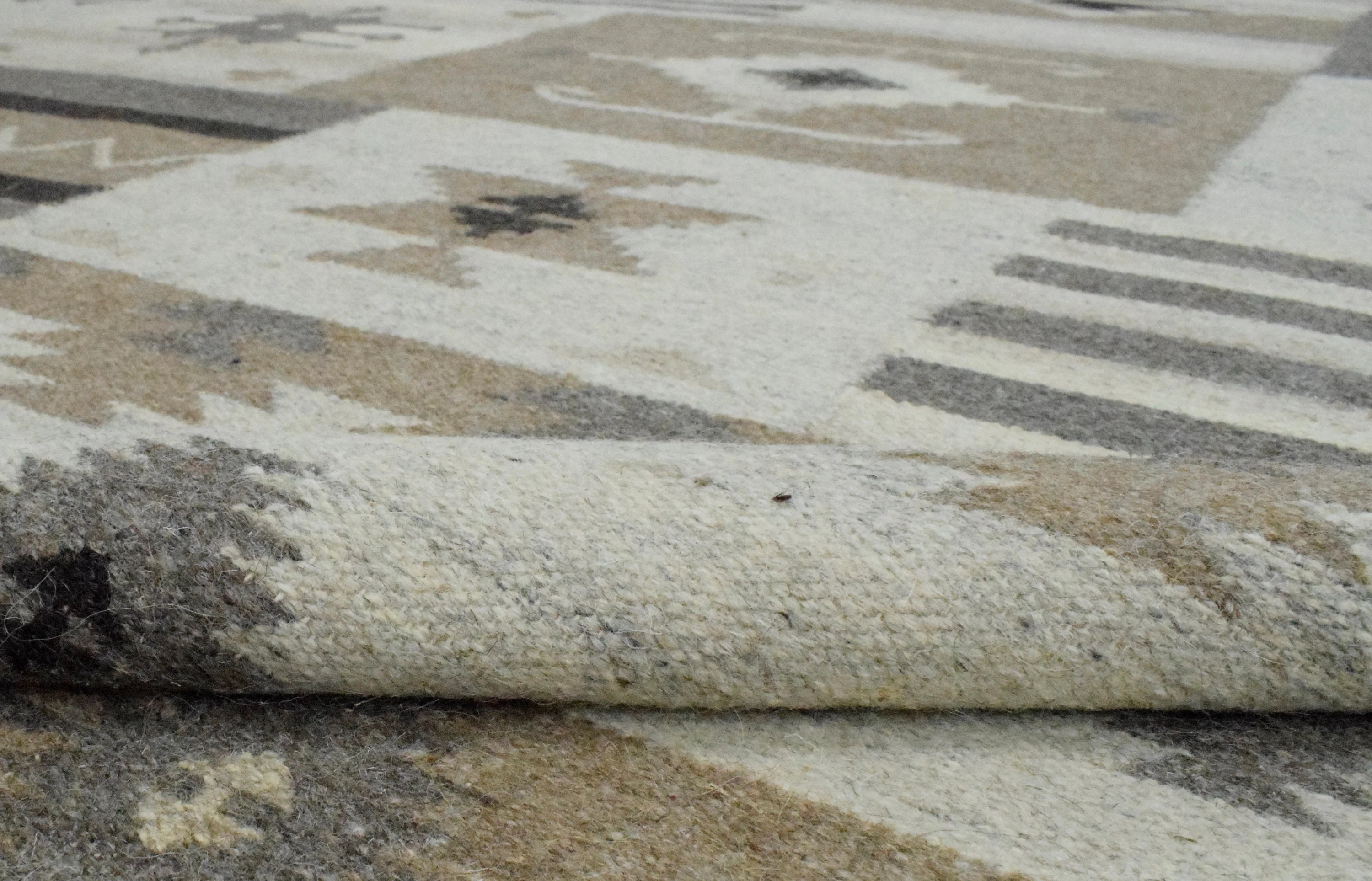 Handwoven Tribal Patterns Brown and Gray Wool Area Rug - Image 9