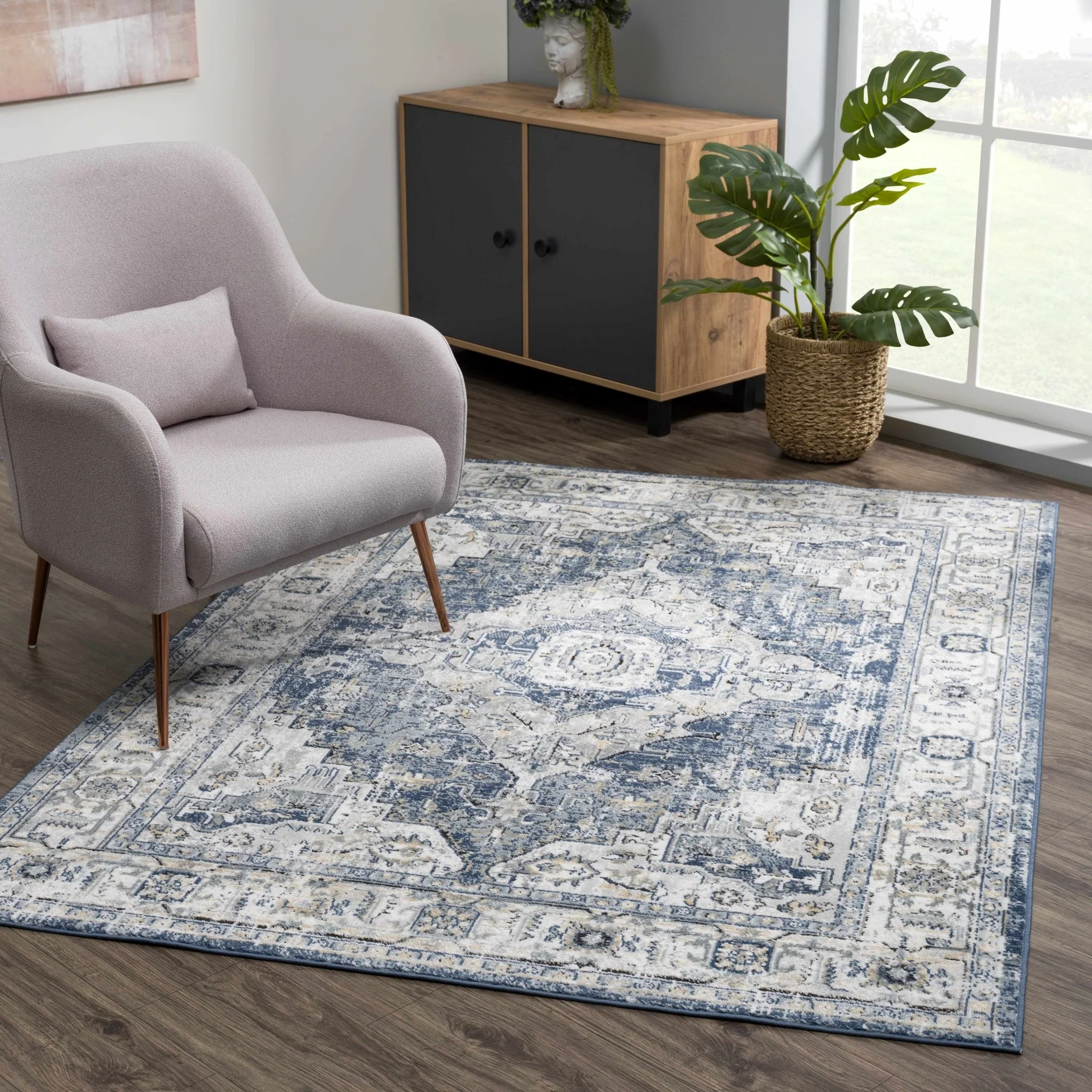 Traditional Heriz Medallion Design Blue, Ivory and Gray Medium Pile Area Rug - Image 15