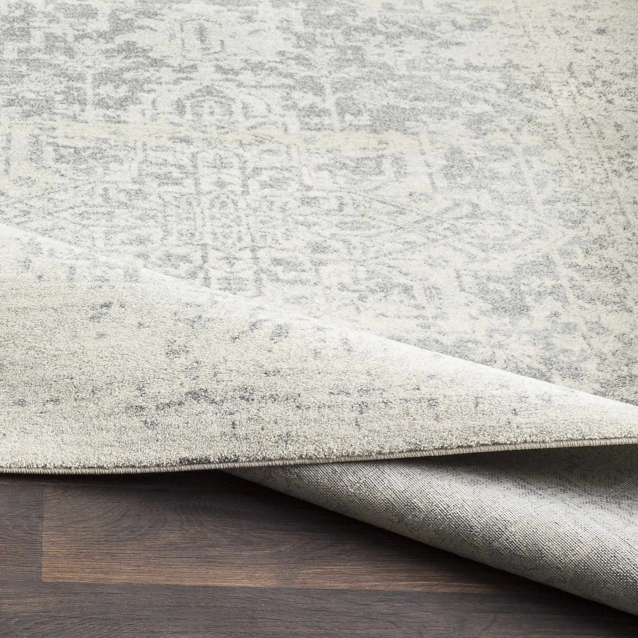 Traditional Heriz Design Gray and Beige Medallion Area Rug - Image 25