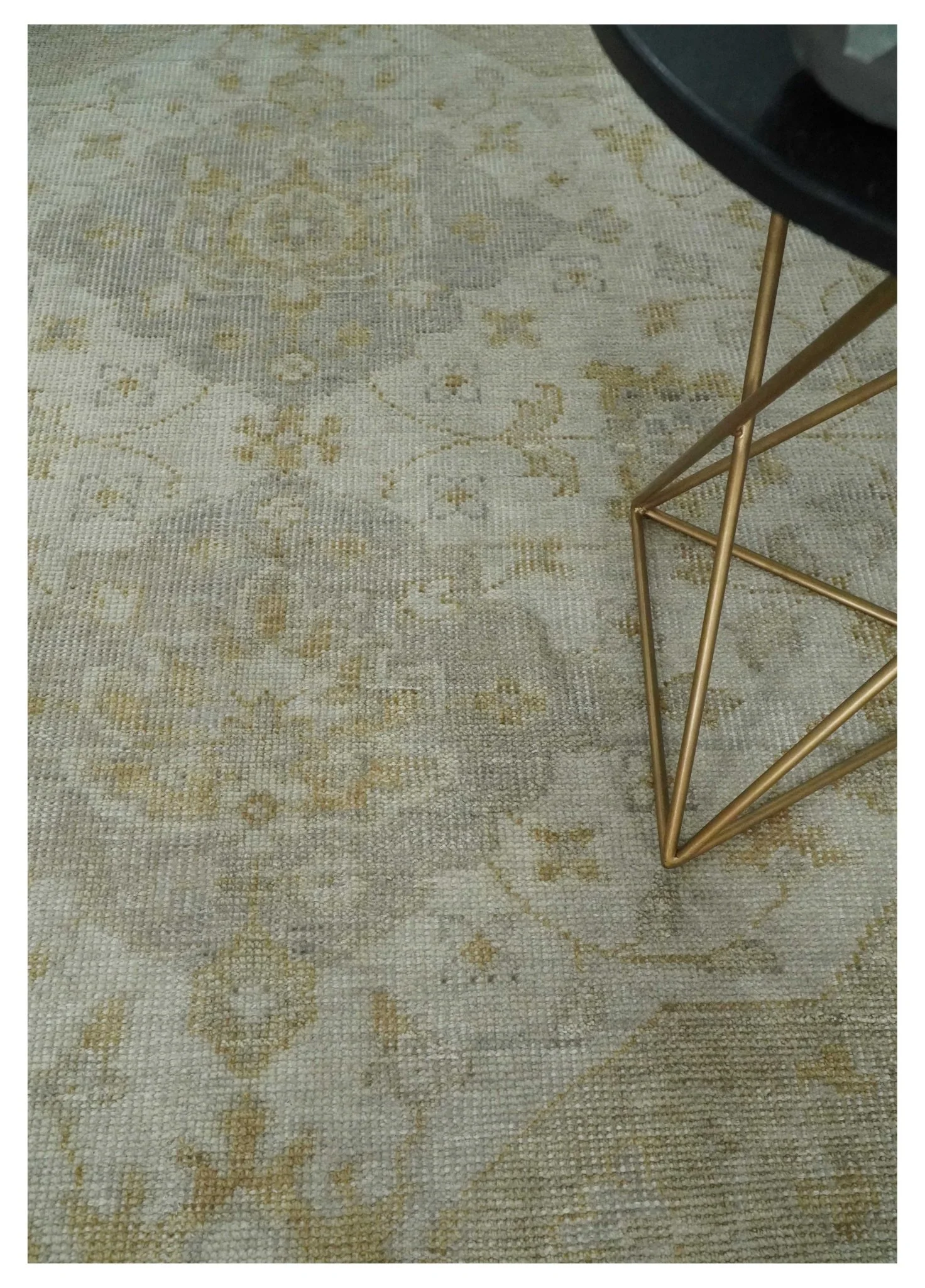 Ivory and Brown distressed finished Traditional Floral Low Pile Multi Size wool Area Rug - Image 2