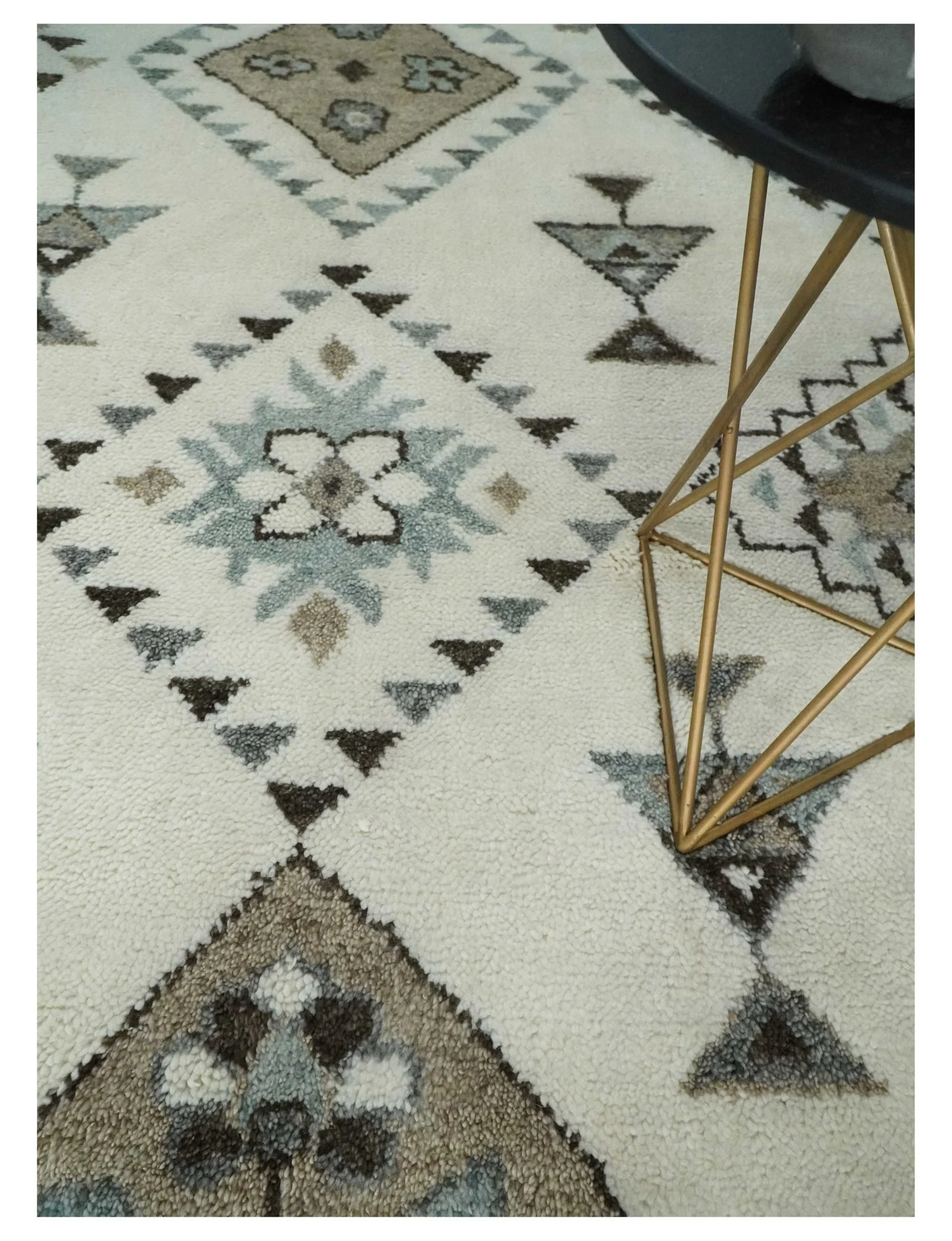 Tribal Design 8x10 Ivory and Brown Traditional Geometrical Pattern Hand Knotted Wool Area Rug - Image 2