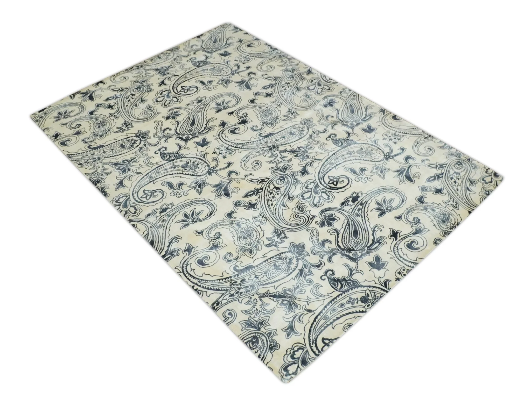 Premium Style Ivory and Charcoal Hand loom 5.6x8 Boteh Design Viscose Area Rug - Image 10