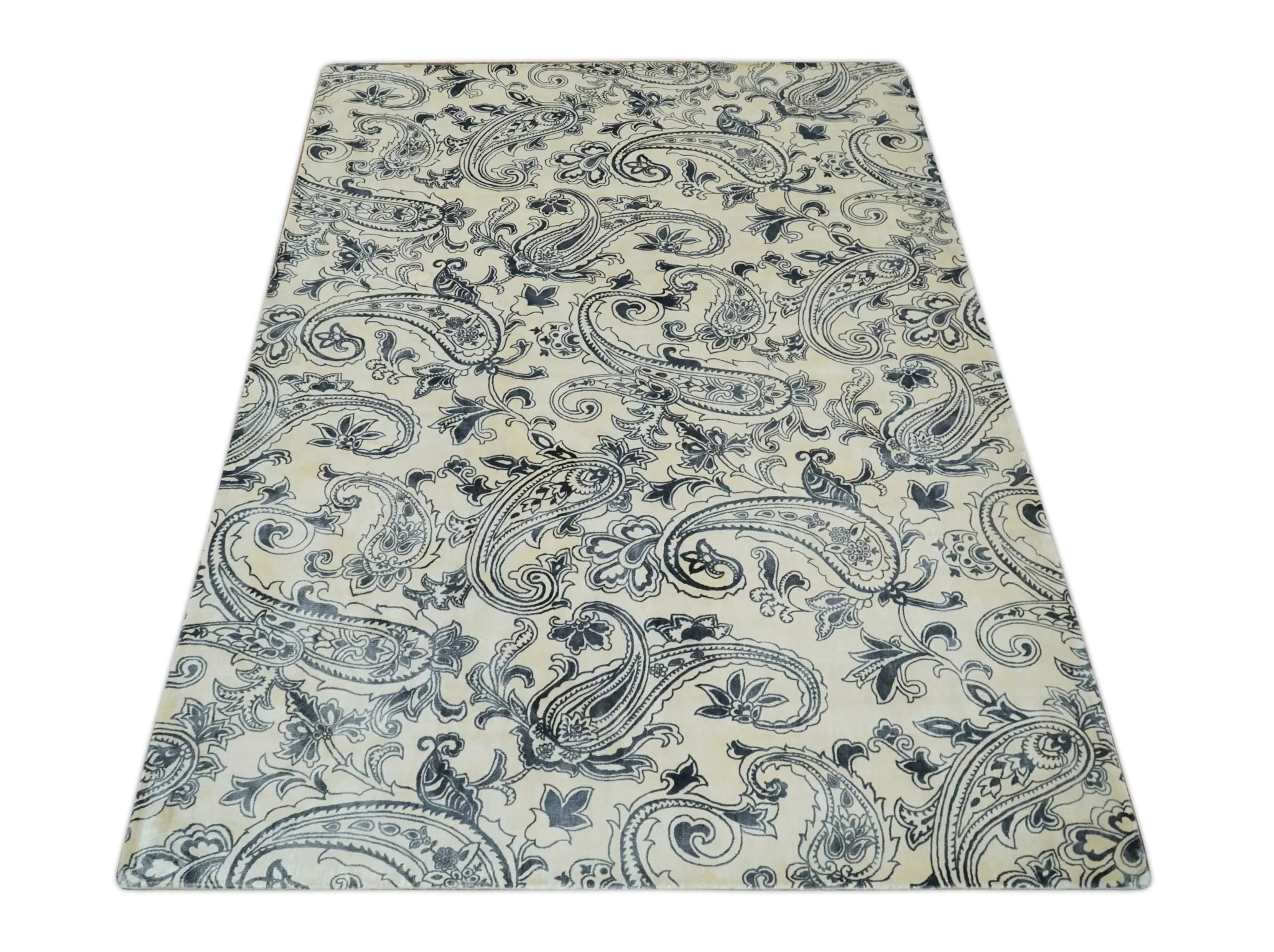 Premium Style Ivory and Charcoal Hand loom 5.6x8 Boteh Design Viscose Area Rug - Image 11