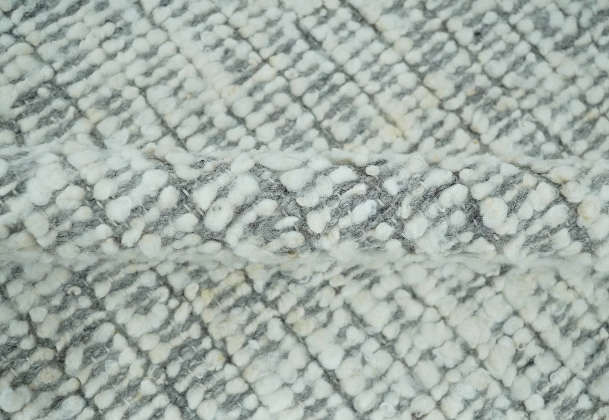 Ivory and Charcoal Traditional Abstract Hand Knotted 8x10 Wool Area Rug - Image 6