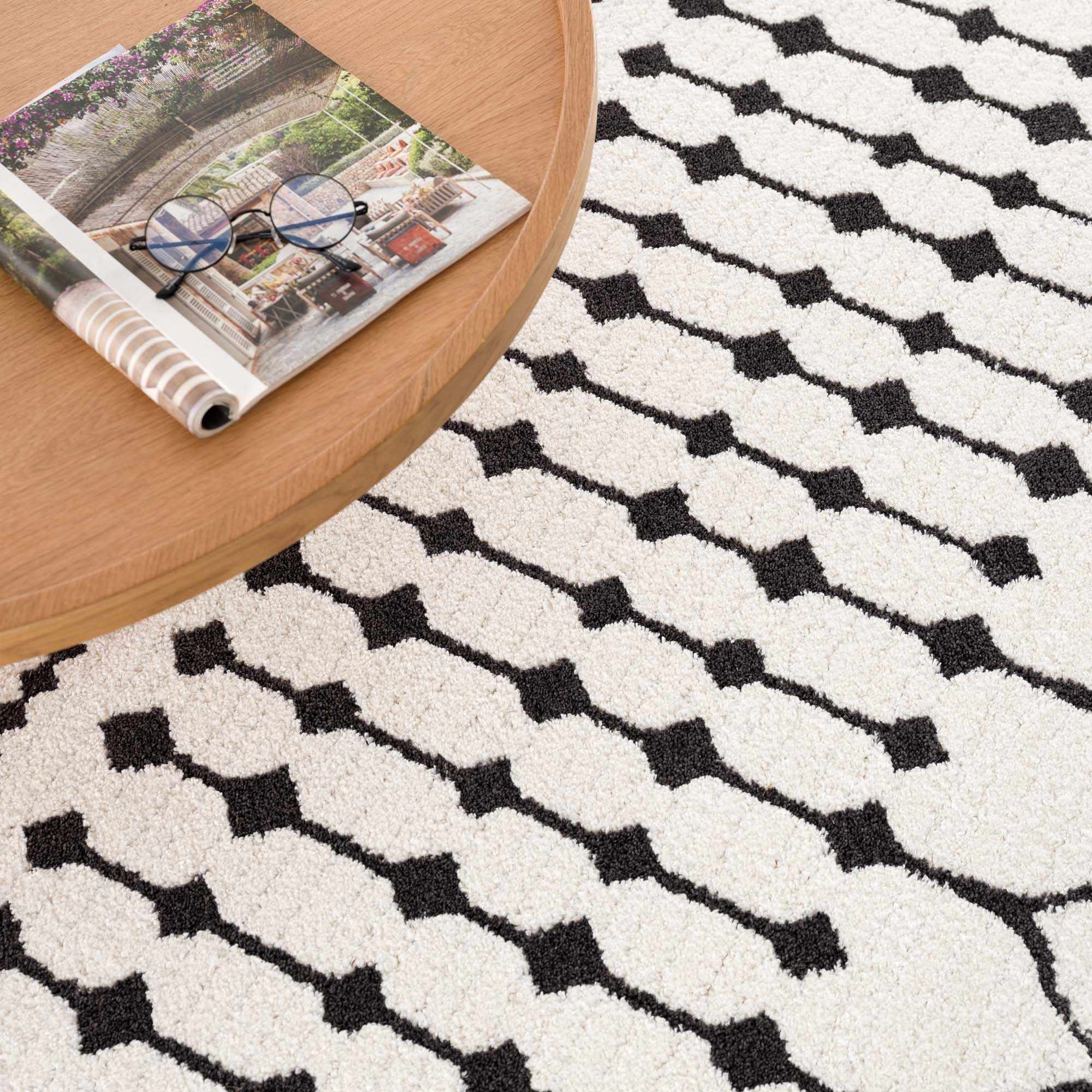 Ivory and Charcoal Traditional Tribal Design Multi size area rug - Image 14