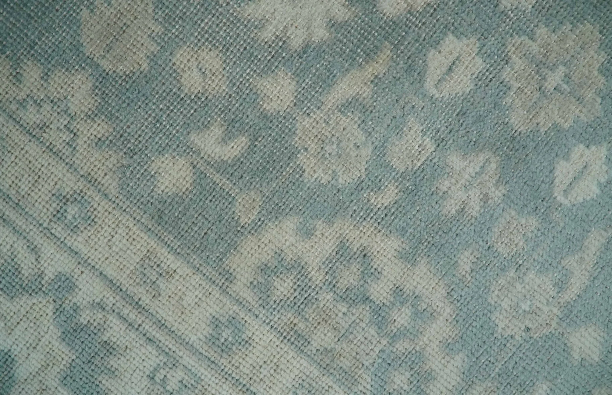 Antique Style Ivory and Gray Hand Knotted Traditional Oushak 2x4 wool Bedside Rug - Image 2