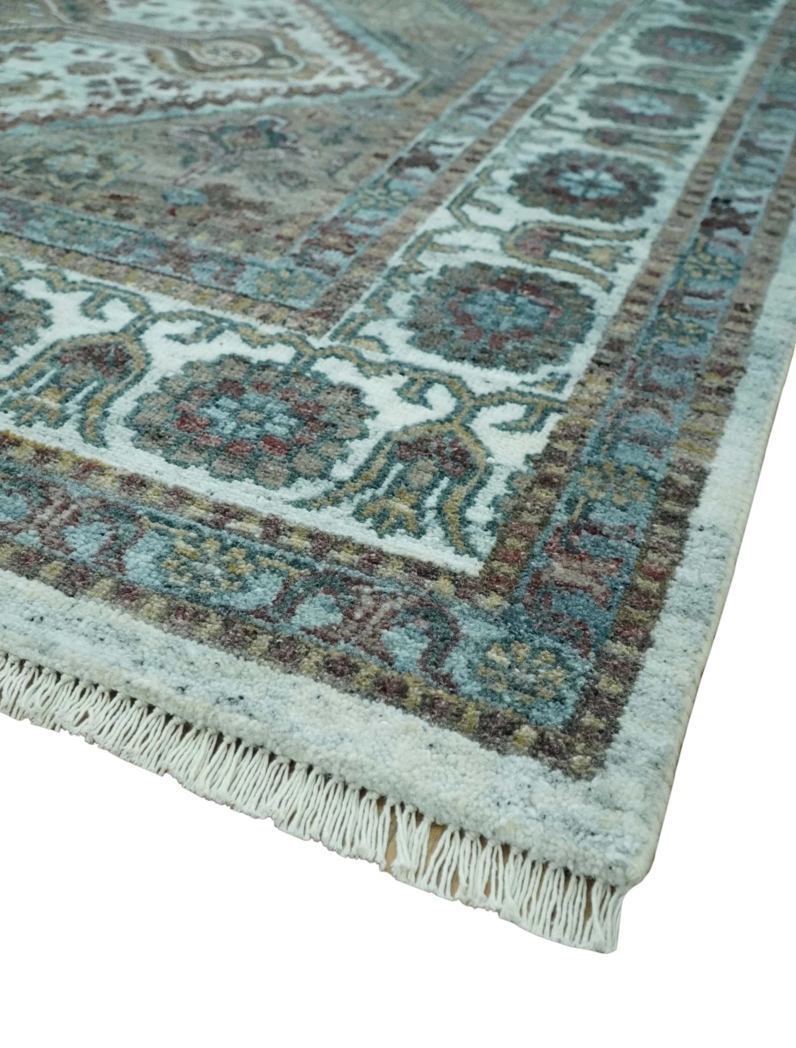 Ivory and Olive 8x10 Hand Knotted Traditional Design wool area rug - Image 5