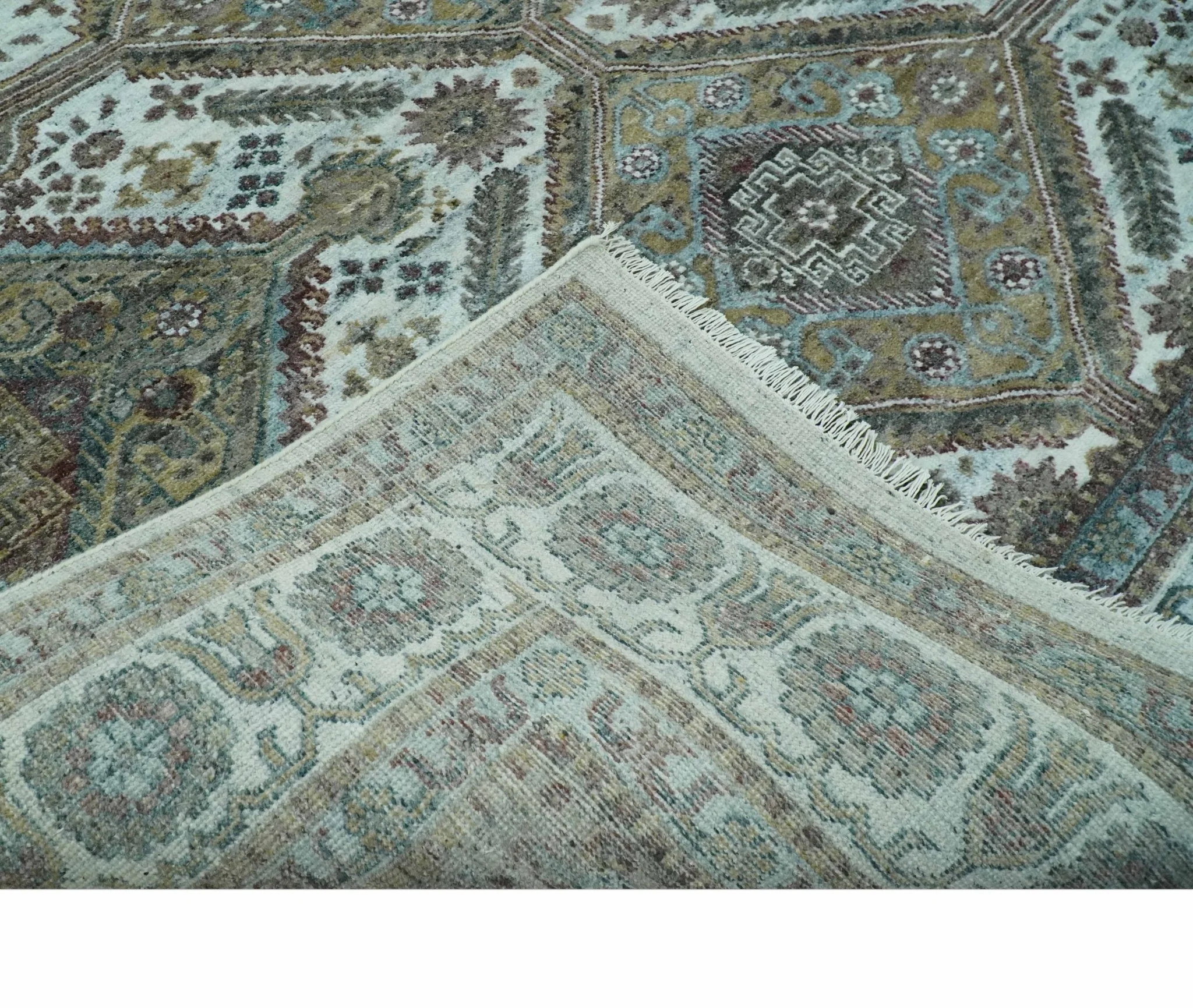 Ivory and Olive 8x10 Hand Knotted Traditional Design wool area rug - Image 6