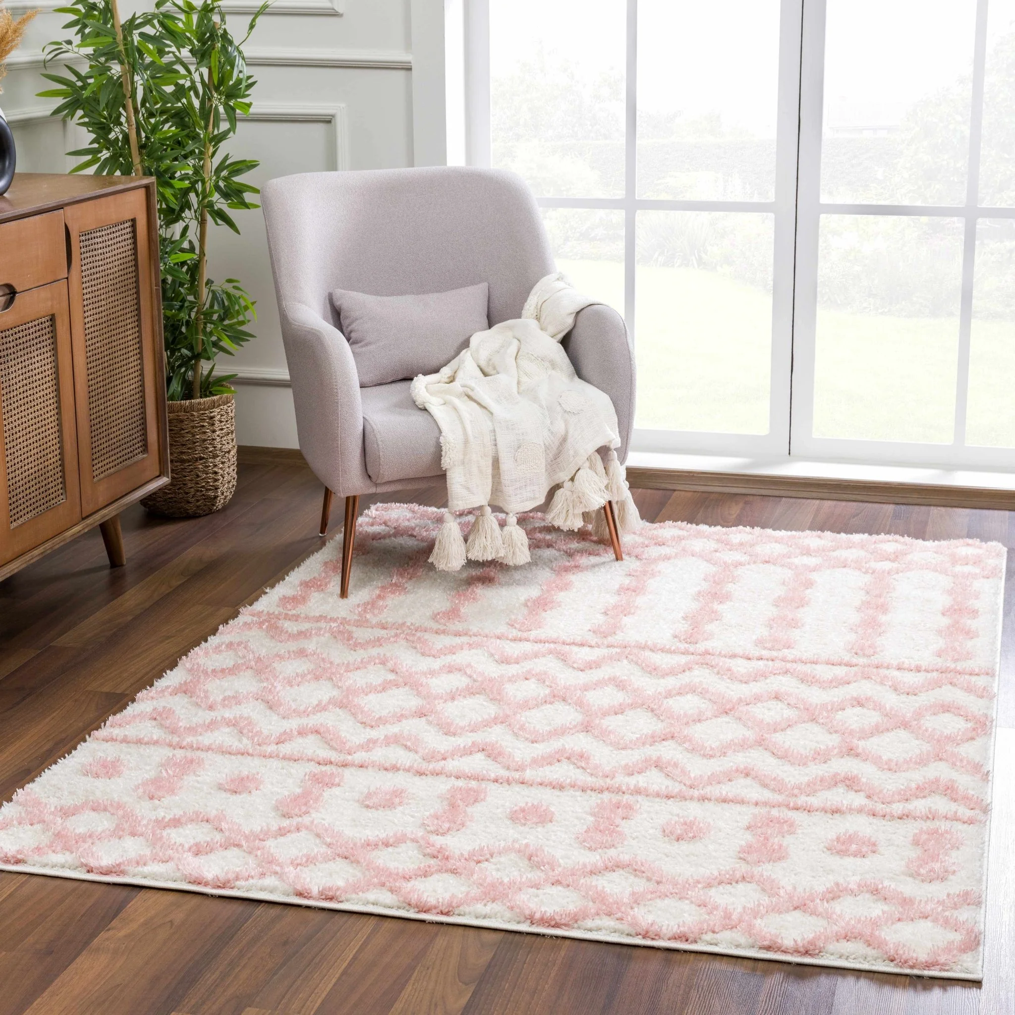Ivory and Peach Tribal Design High low Texture Plush Pile  Area Rug - Image 2