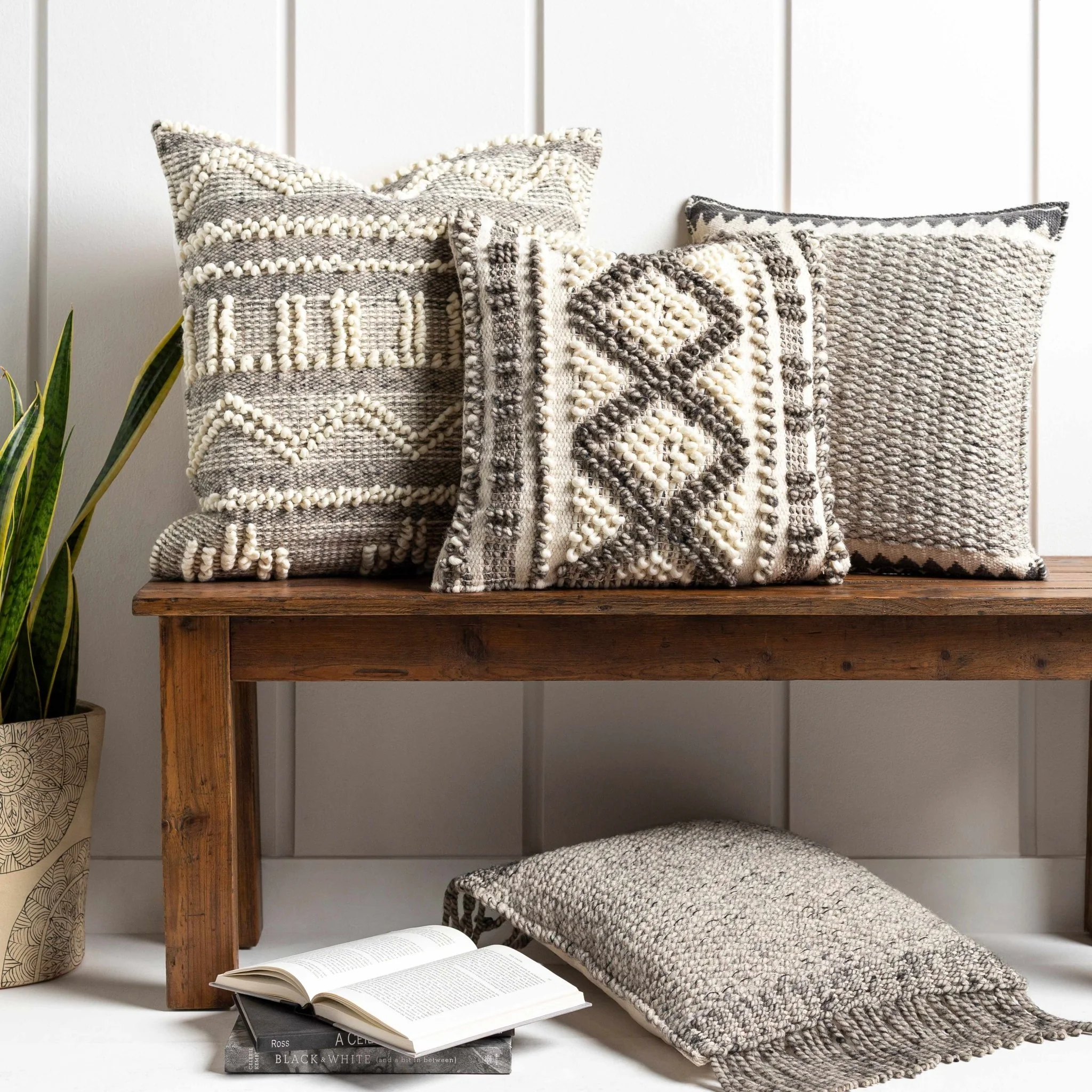 Hand Woven Ivory and Taupe Geometrical Trellis Design Square Throw Pillow - Image 6