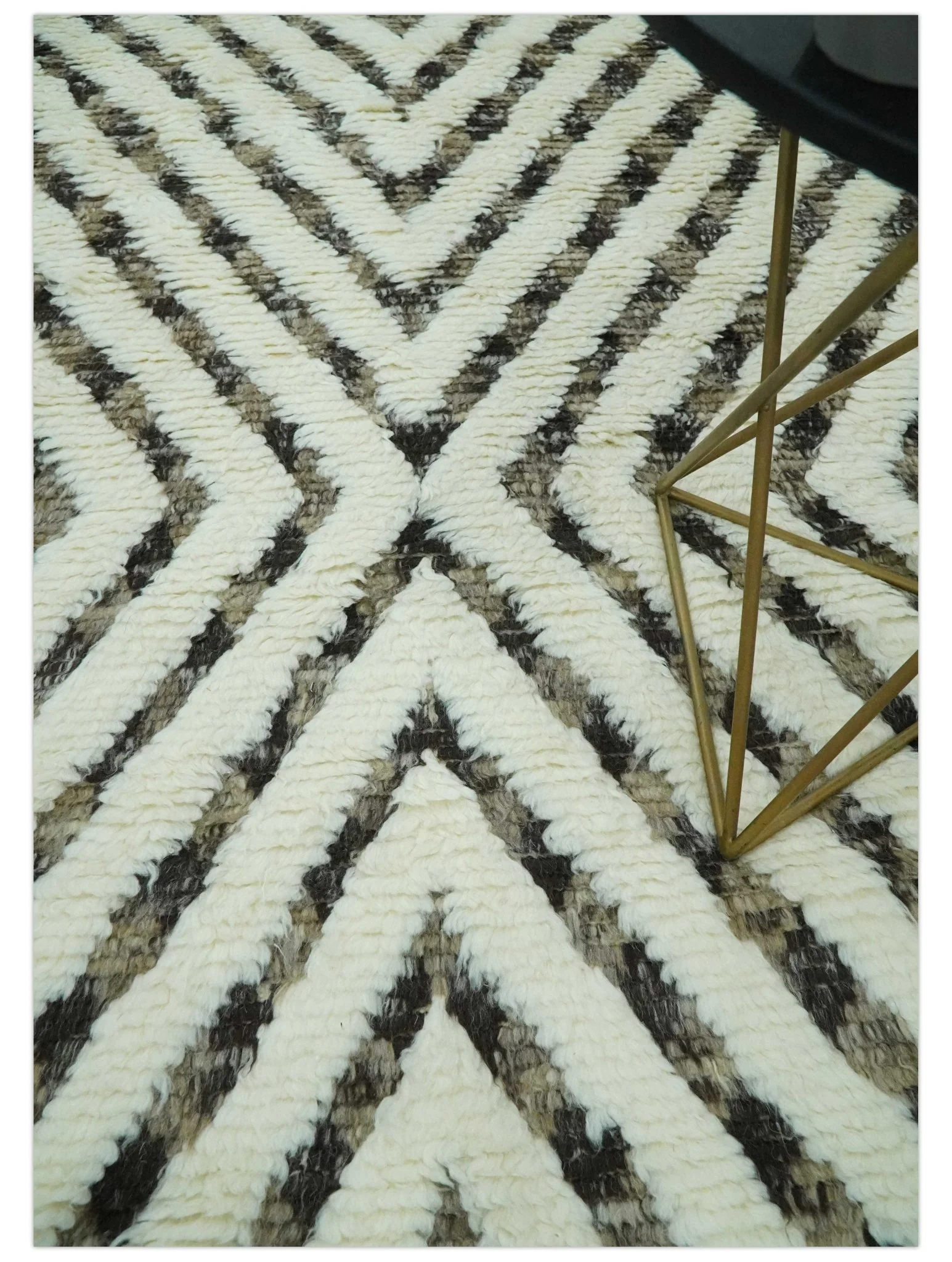 Ivory, Beige and Charcoal Modern Stripes Plush Pile Moroccan Style Hand knotted 5x8 wool Area Rug - Image 3