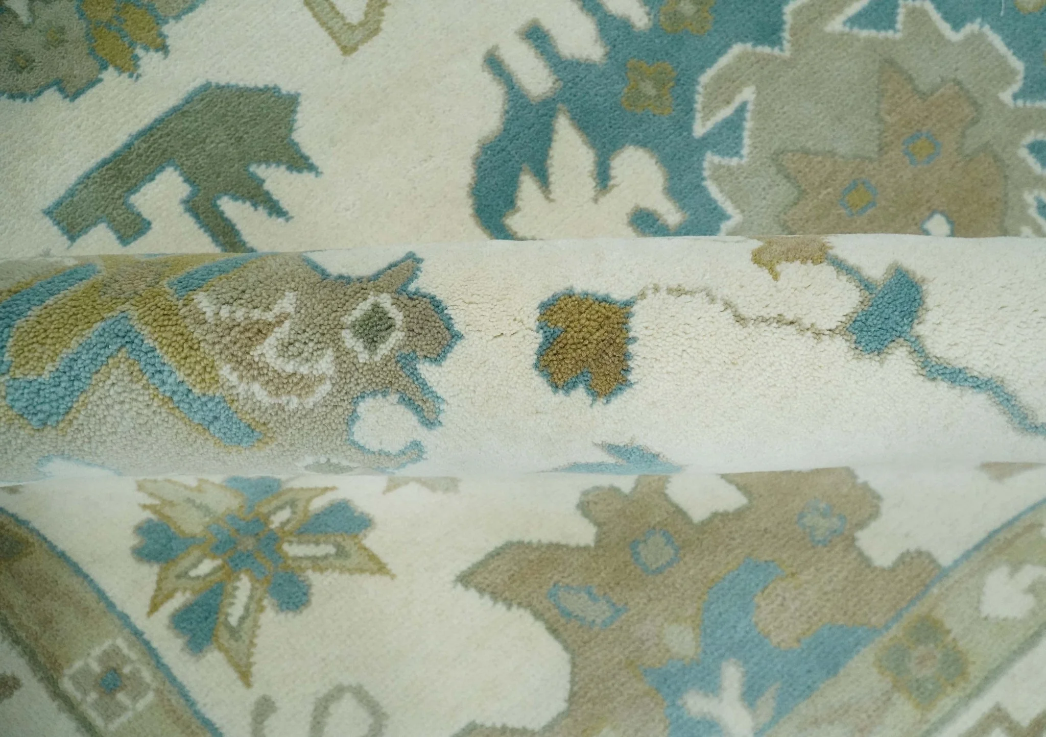 Ivory, Beige and Teal Hand Knotted Antique 9x13 Traditional Oushak Wool Rug - Image 6