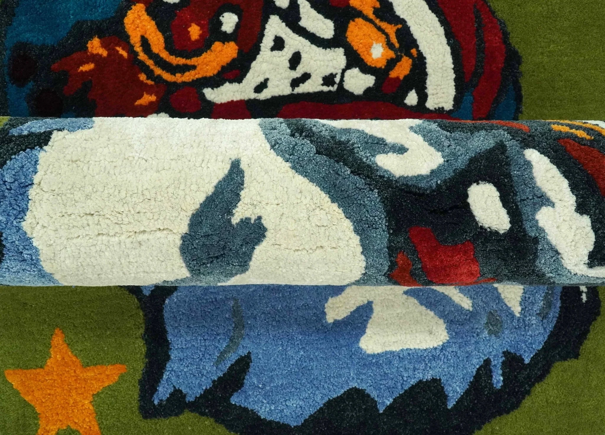 Christmas Rug 2x3 Ivory, Blue and Green Santa Claus Rug for Kids room, Kids Rug - Image 2