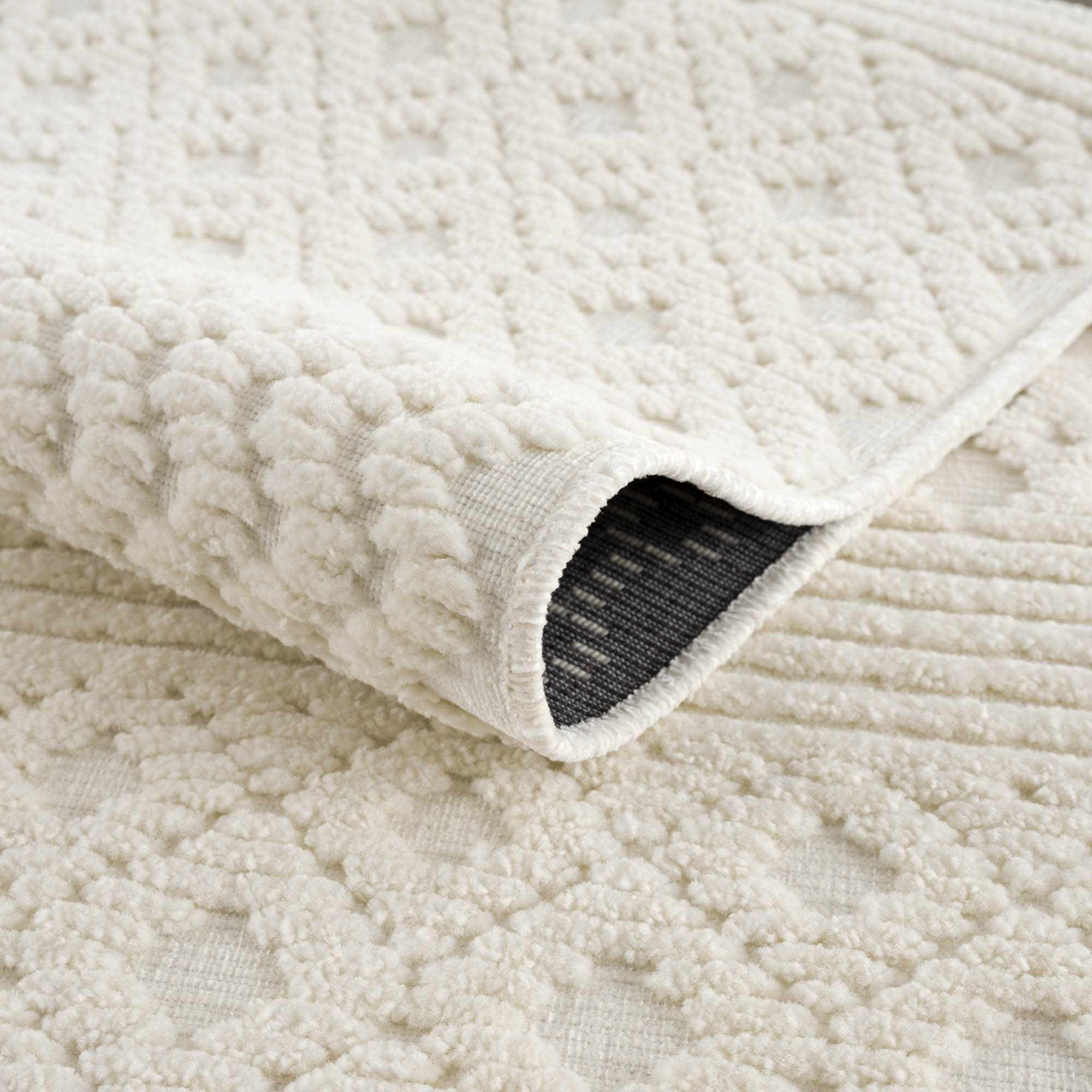 Ivory Texture Tribal Trellis Washable High Low Pile Area Rug - Image 8