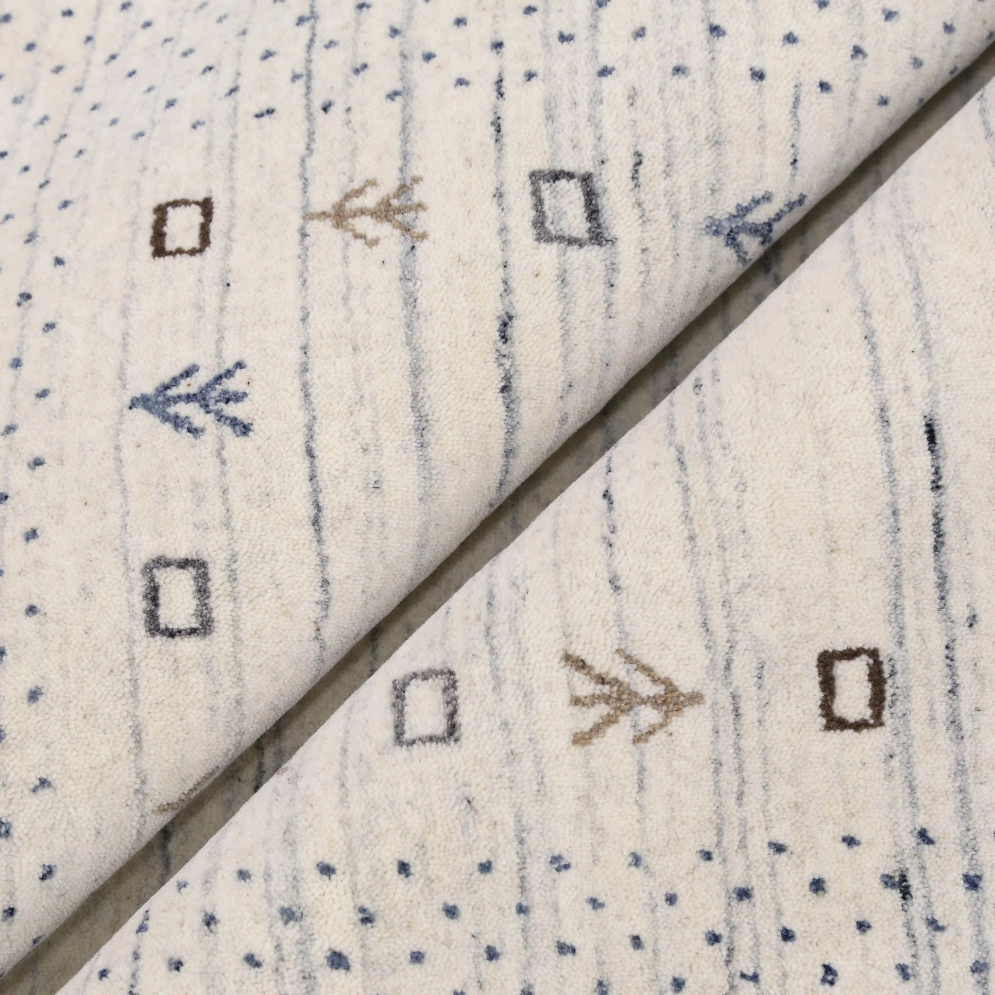Ivory Contemporary Gabbeh Border Design Hand Loomed Wool Rug - Image 8