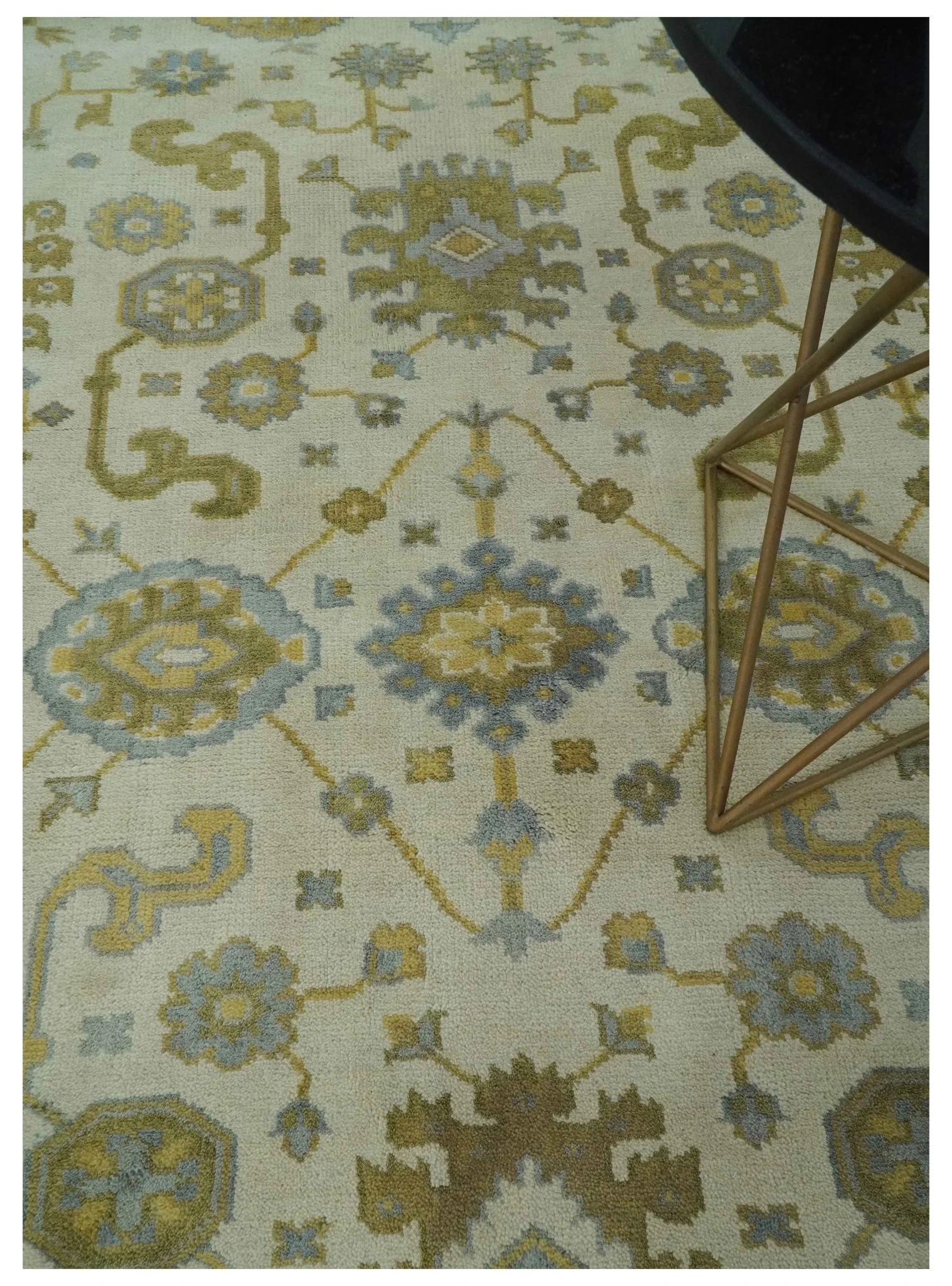 6x9 Hand Knotted Ivory, Gray and Mustard Traditional Oriental Oushak wool rug - Image 7