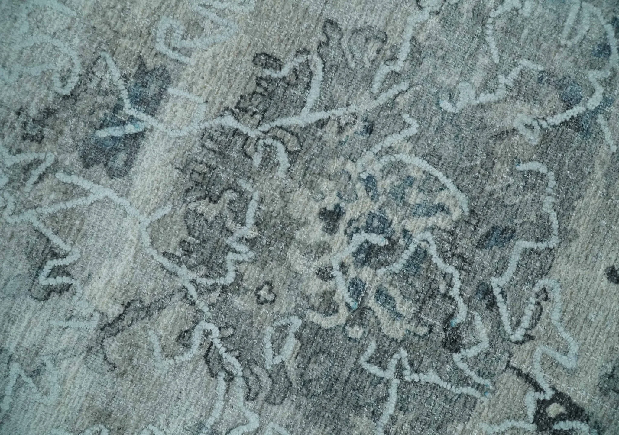 8x10 Ivory, Gray and Silver Modern Erased Traditional Handmade Art Silk Area Rug - Image 4
