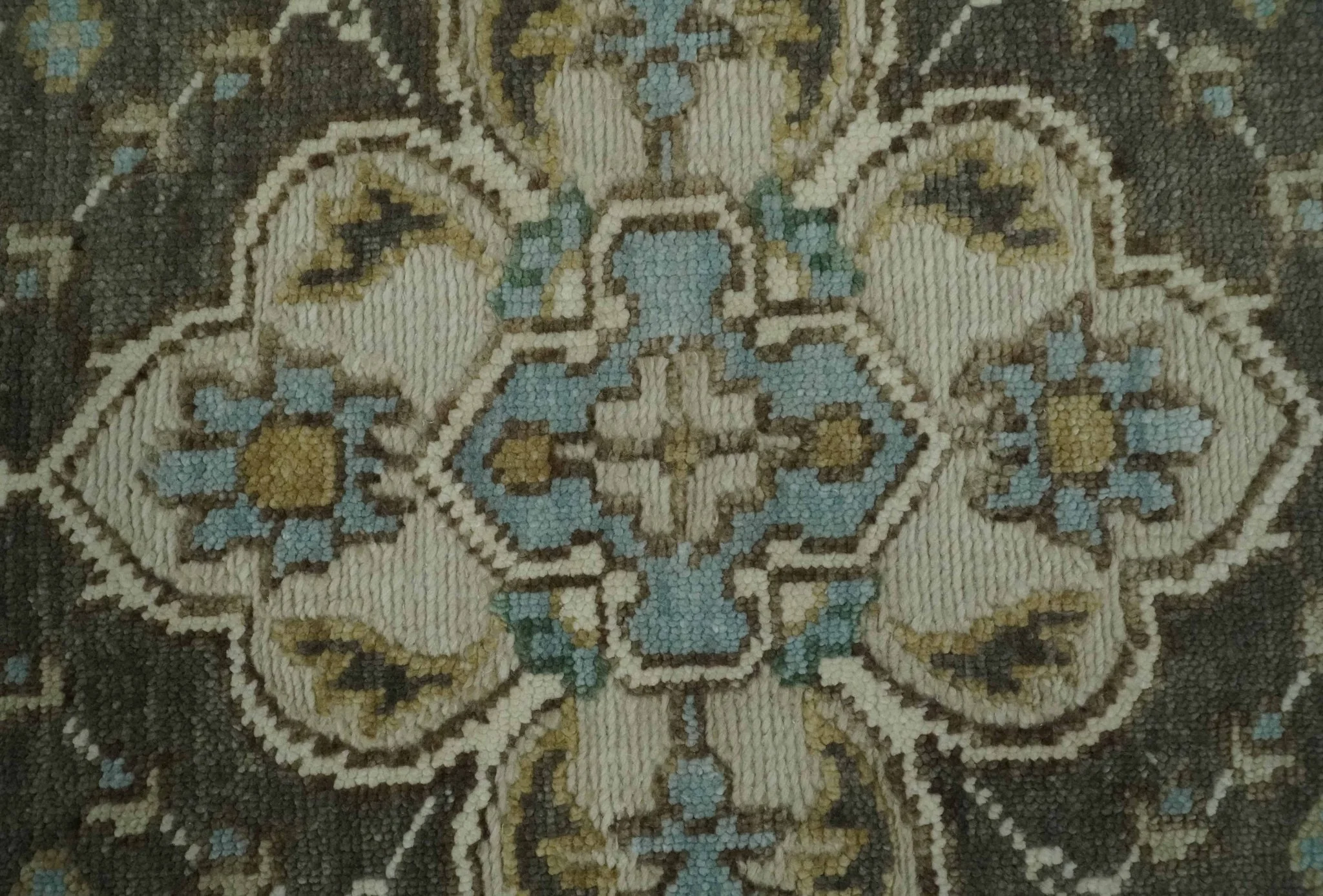 Ivory, Green and Beige Traditional Medallion Hand knotted Multi Size wool Area Rug - Image 4