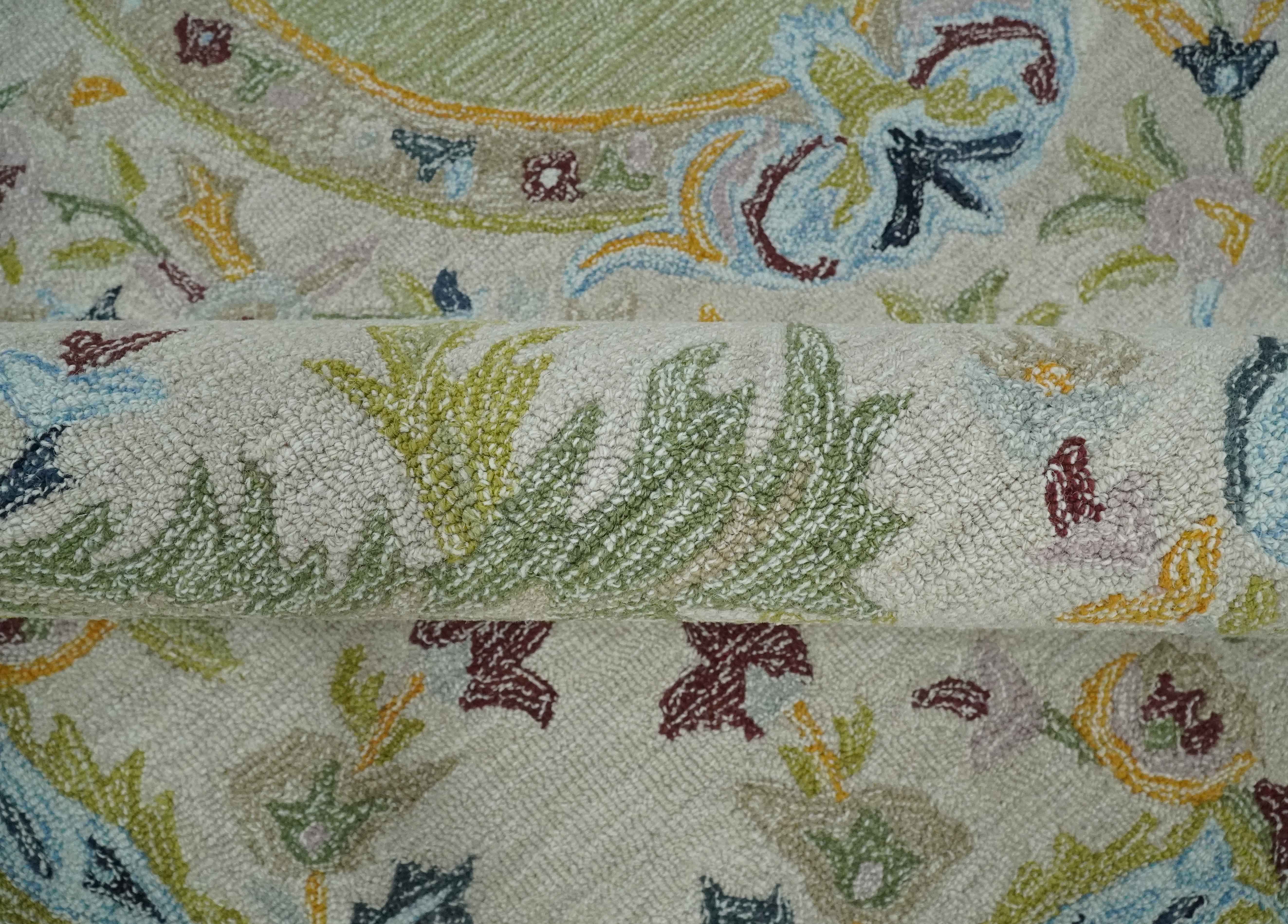 Ivory and Green 8x10 French Design Aubusson Hand Tufted Wool Area Rug - Image 7