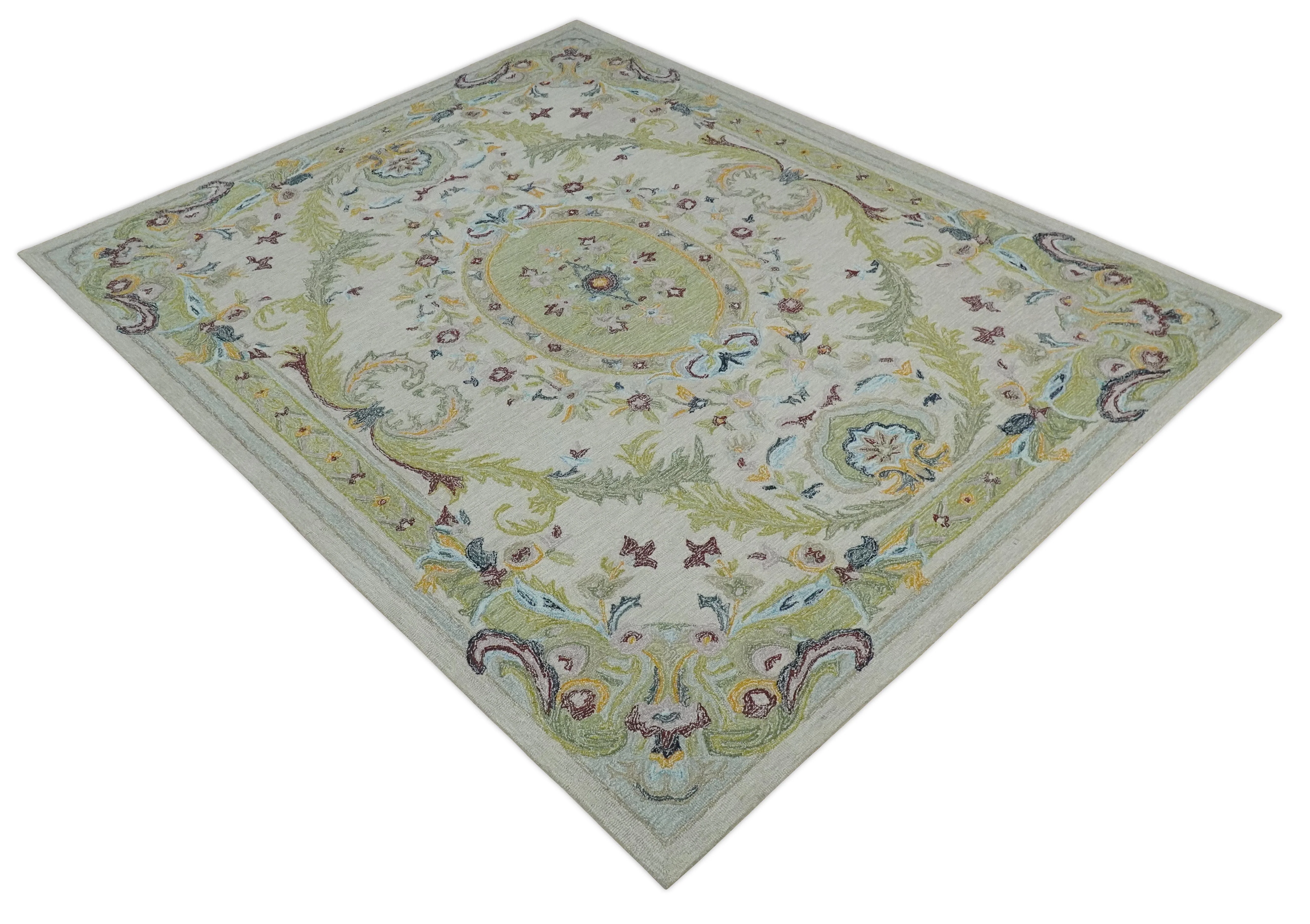 Ivory and Green 8x10 French Design Aubusson Hand Tufted Wool Area Rug - Image 9