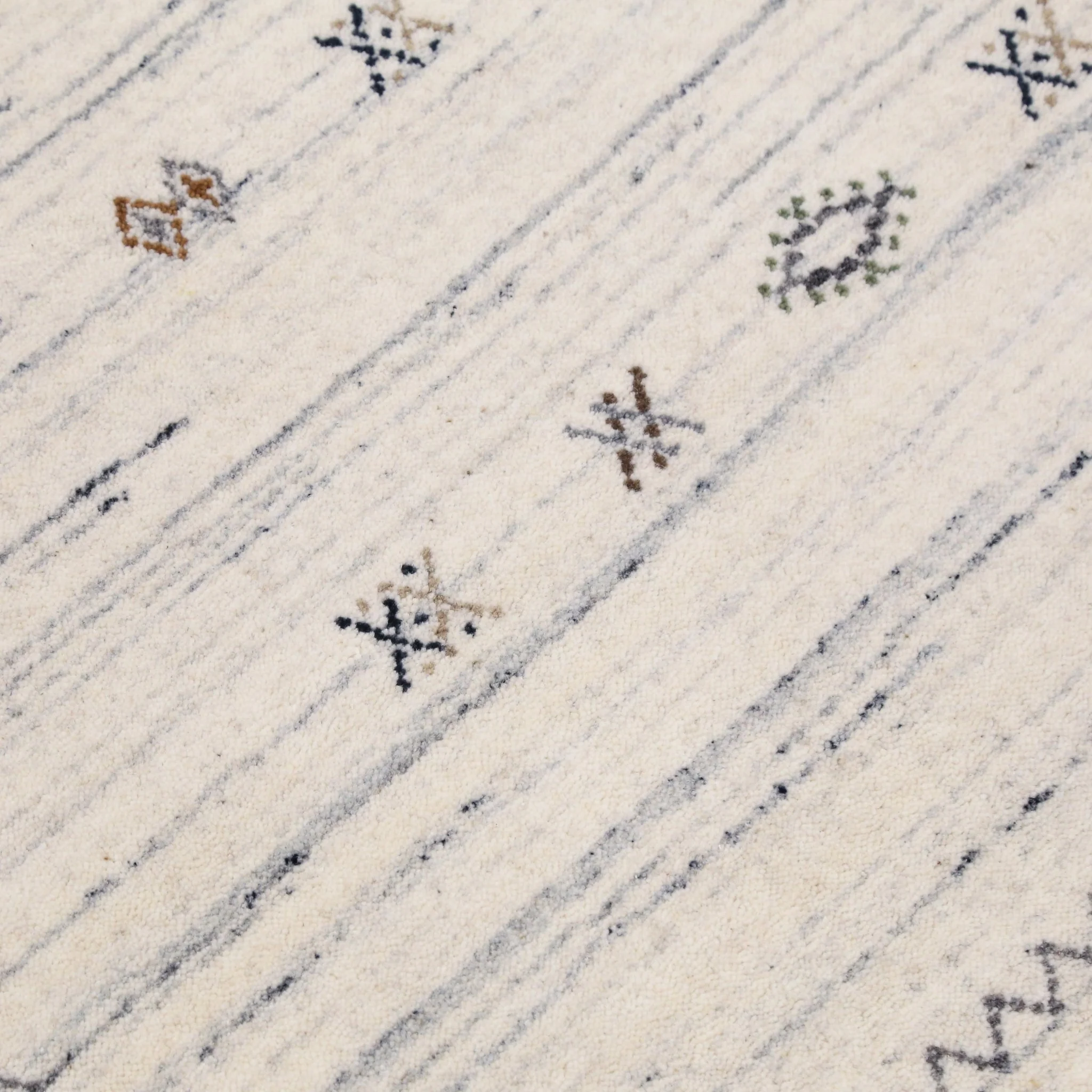 Ivory Modern Tribals Design Hand Loomed Wool Area Rug - Image 12