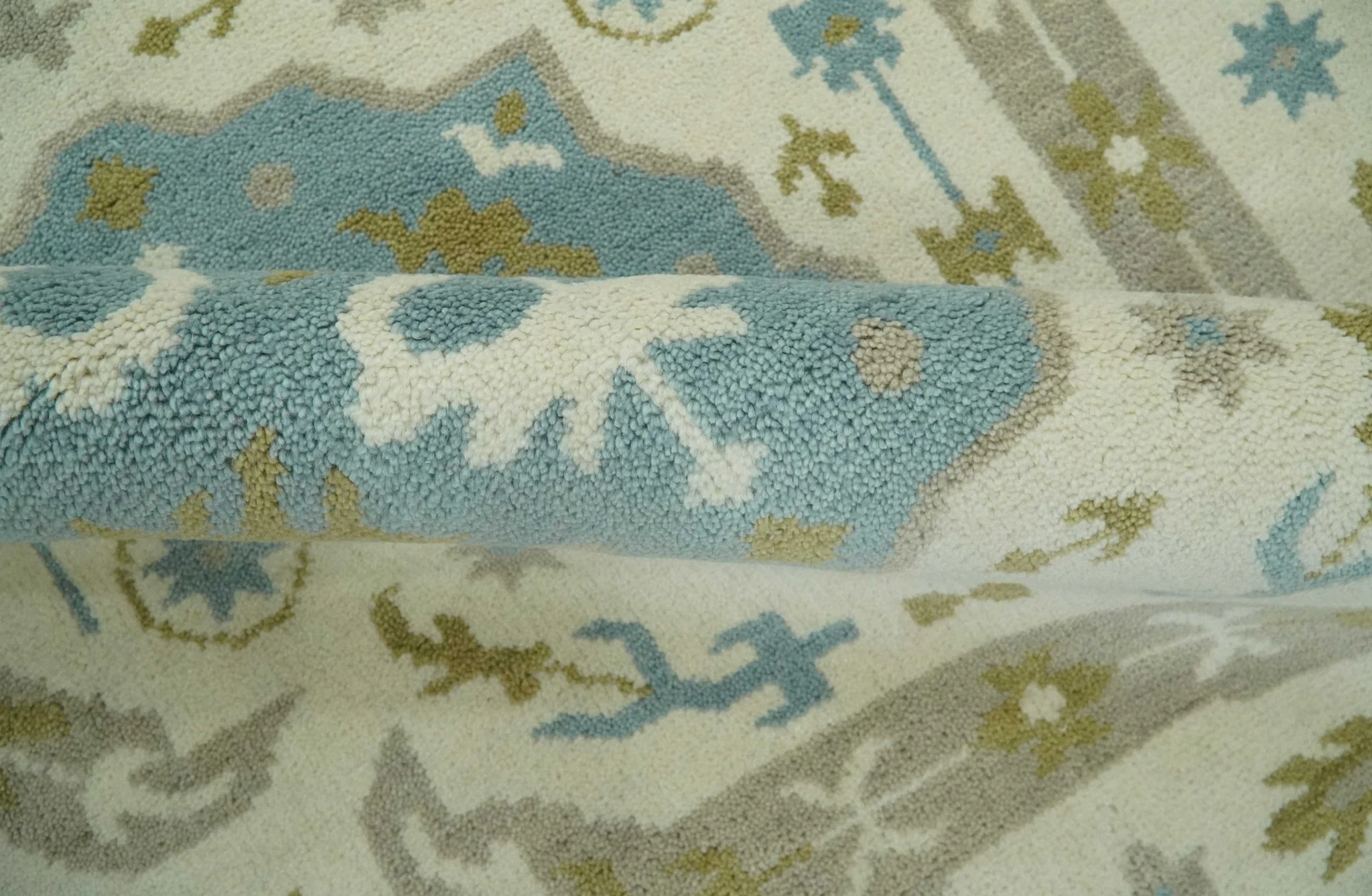 Custom Made Ivory, Olive and Teal Hand Knotted Traditional Medallion Mamluk Design wool Rug - Image 7