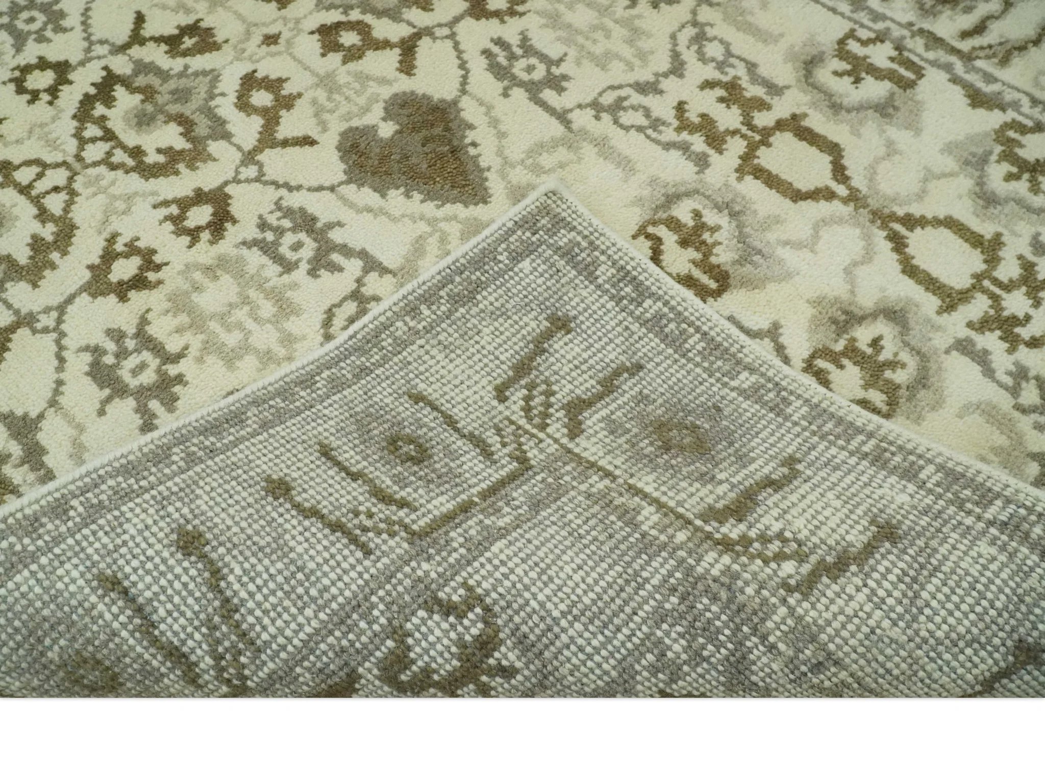 Ivory, Olive and Gray Traditional Hand Knotted Oriental Oushak 5x8 wool Area Rug - Image 7