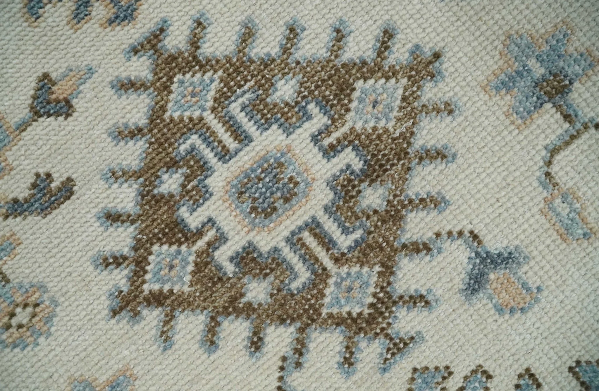 Custom Made Ivory, Peach and Gray Hand knotted Traditional Turkish Design Oushak wool Area Rug - Image 5