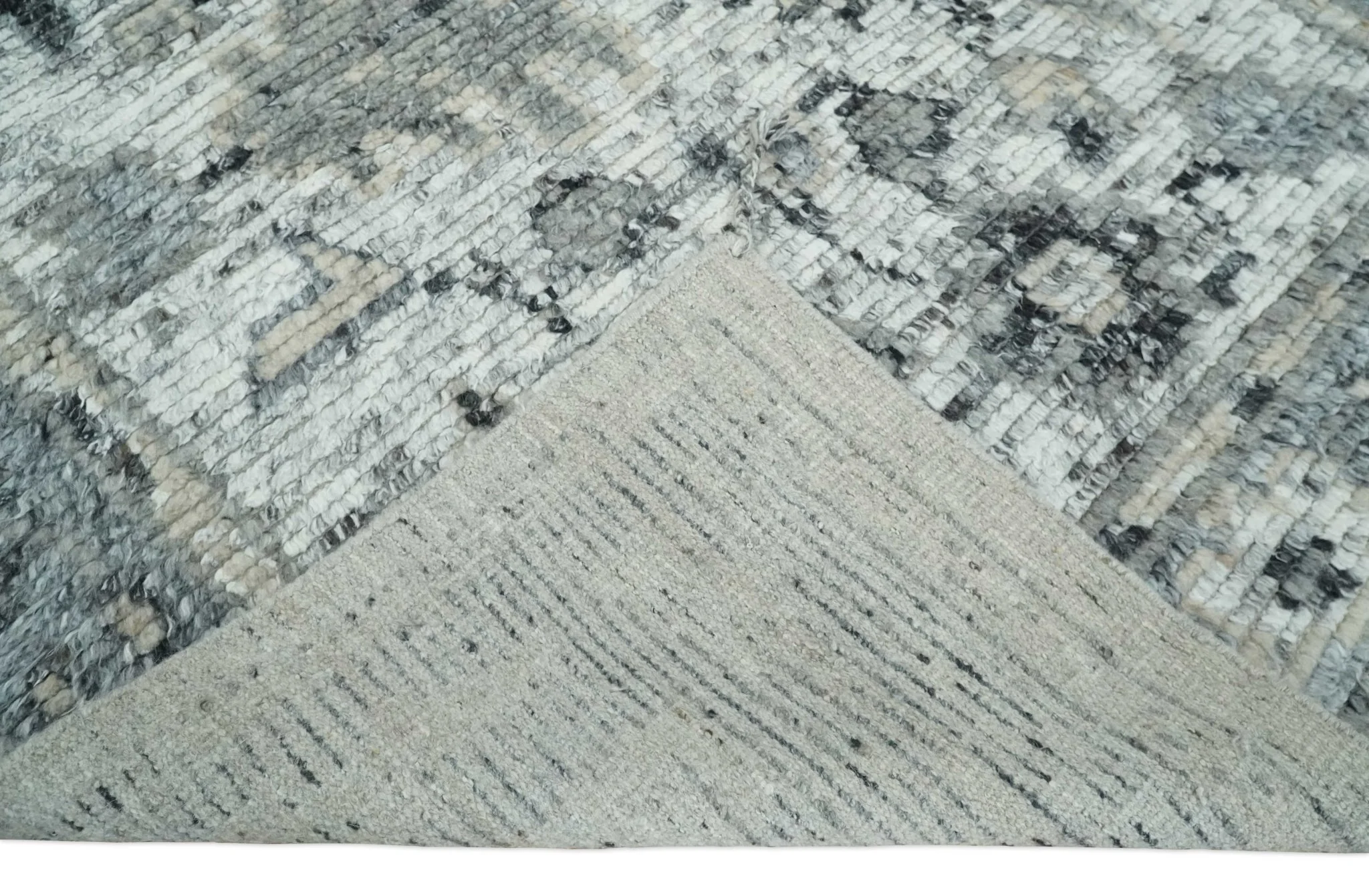 Hand Knotted Ivory, Silver and Beige Traditional Made with Blended Wool Multi Size Rug - Image 7