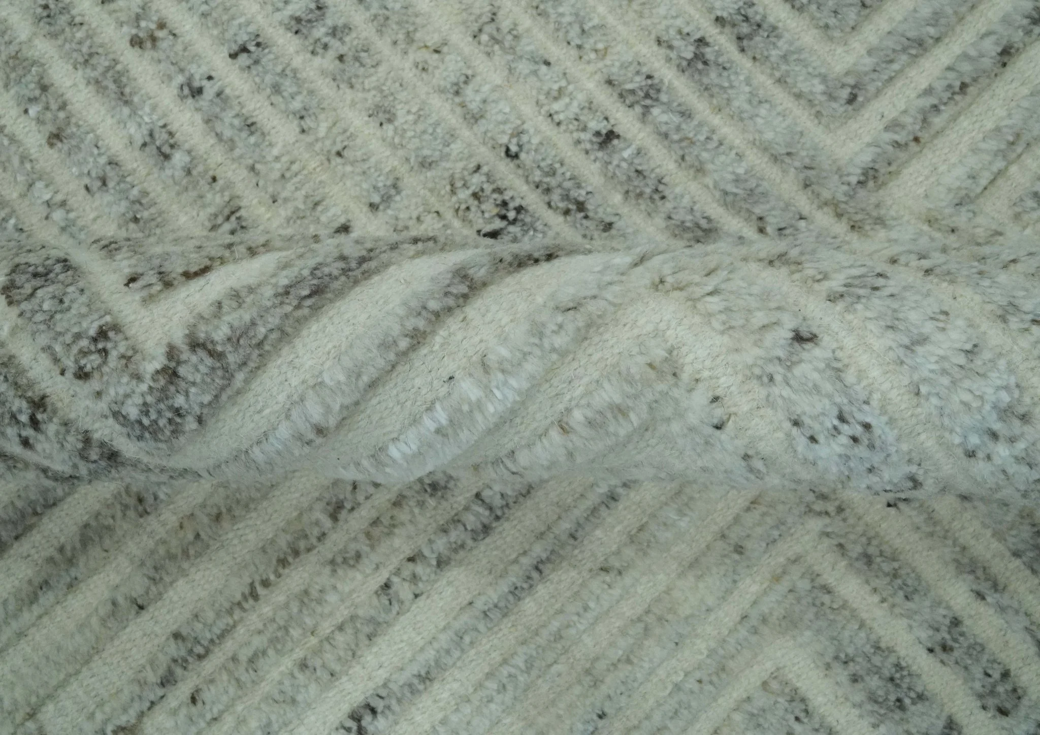 Ivory, Silver and Charcoal Modern Geometrical Puzzle Design hand knotted 5x8 wool Area Rug - Image 6
