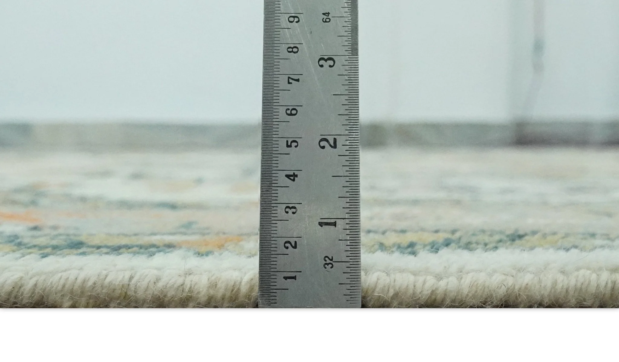 Ivory, Silver, Peach and Olive Traditional Heriz Hand Knotted Multi Size wool Area Rug - Image 9